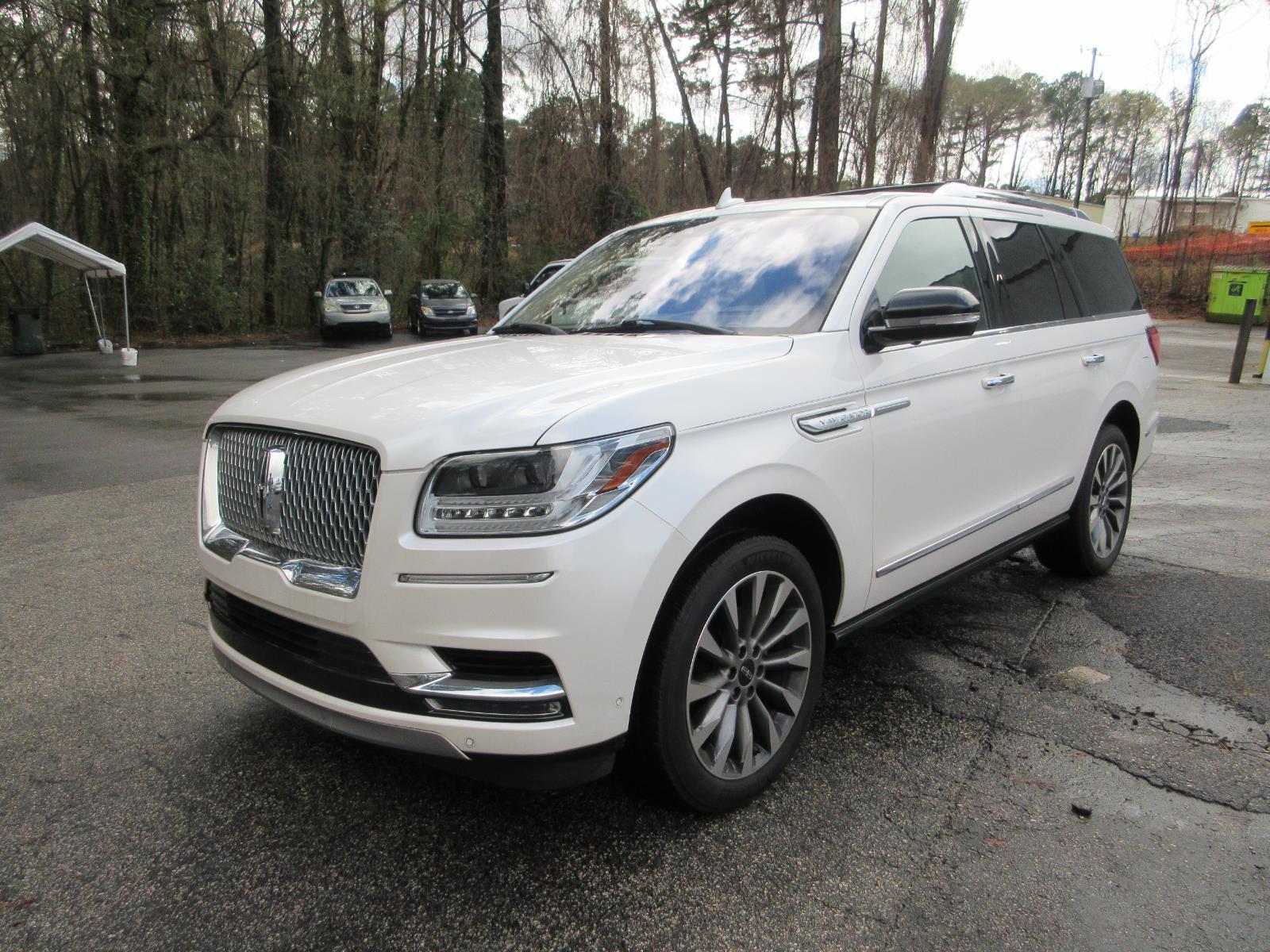 2018 Lincoln Navigator Select RWD