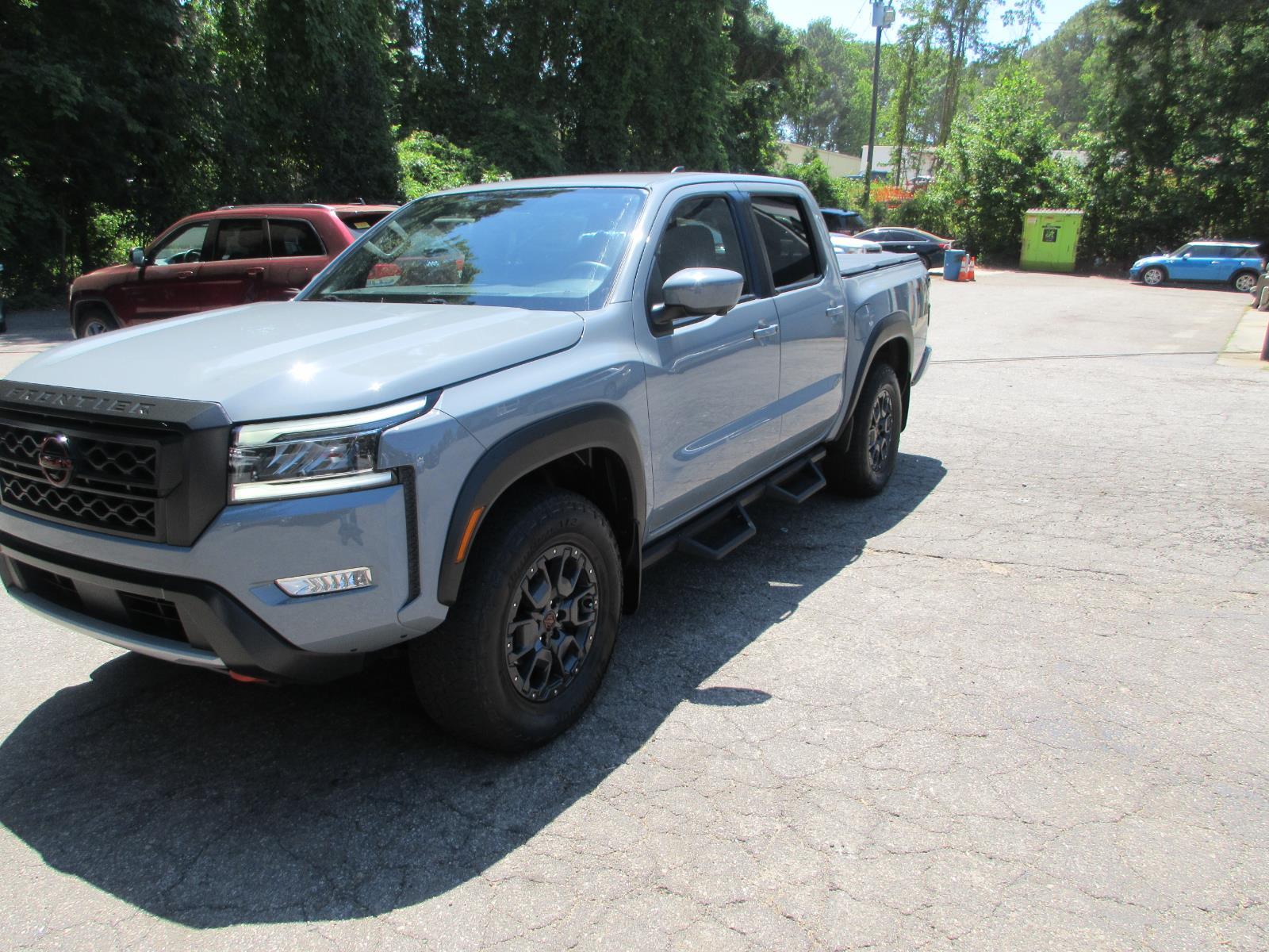 2023 Nissan Frontier PRO-4X Crew Cab 4WD