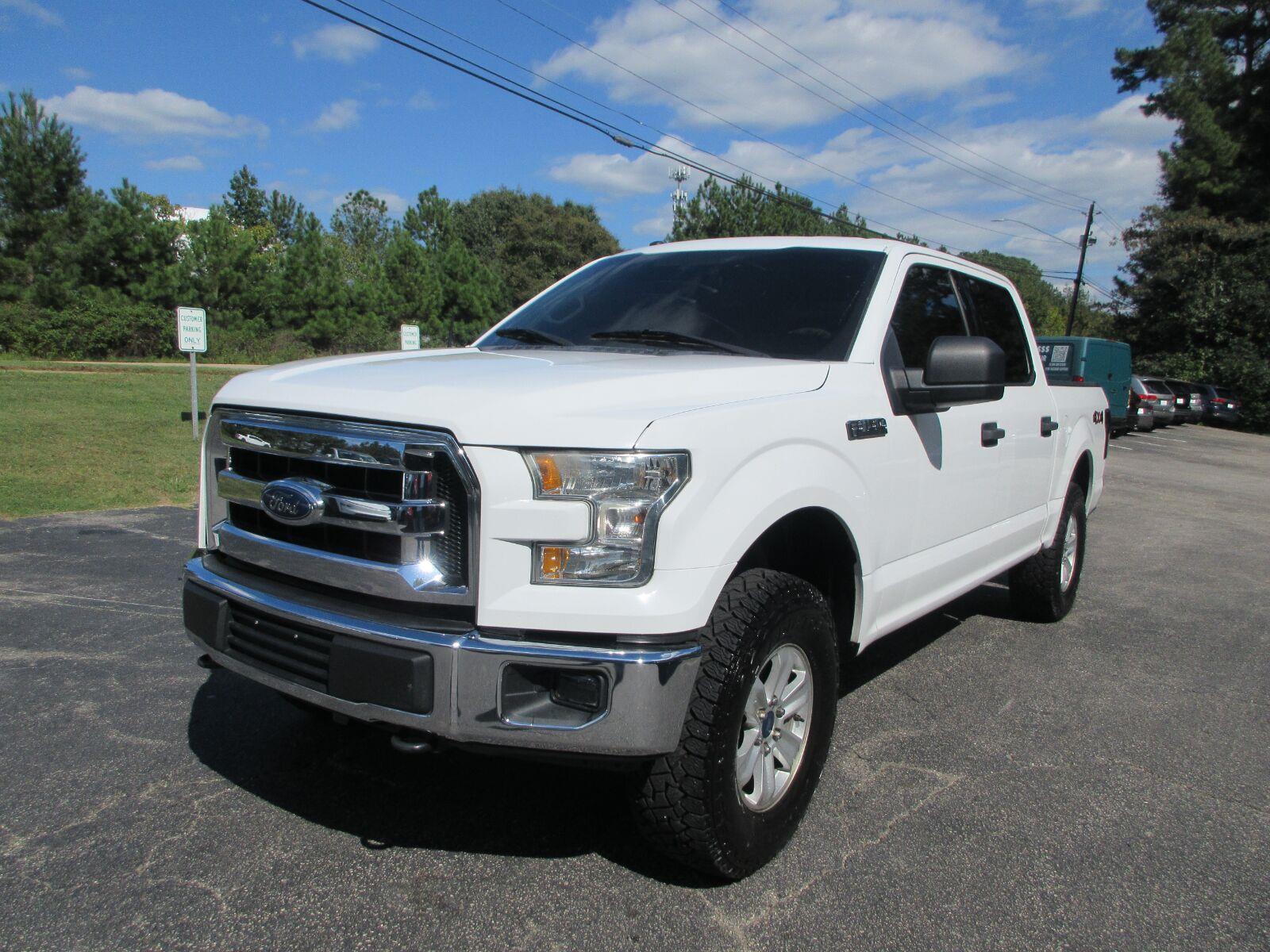 Oxford White 2017 Ford F-150 Pickup Truck Four-Wheel Drive 6-Speed Automatic