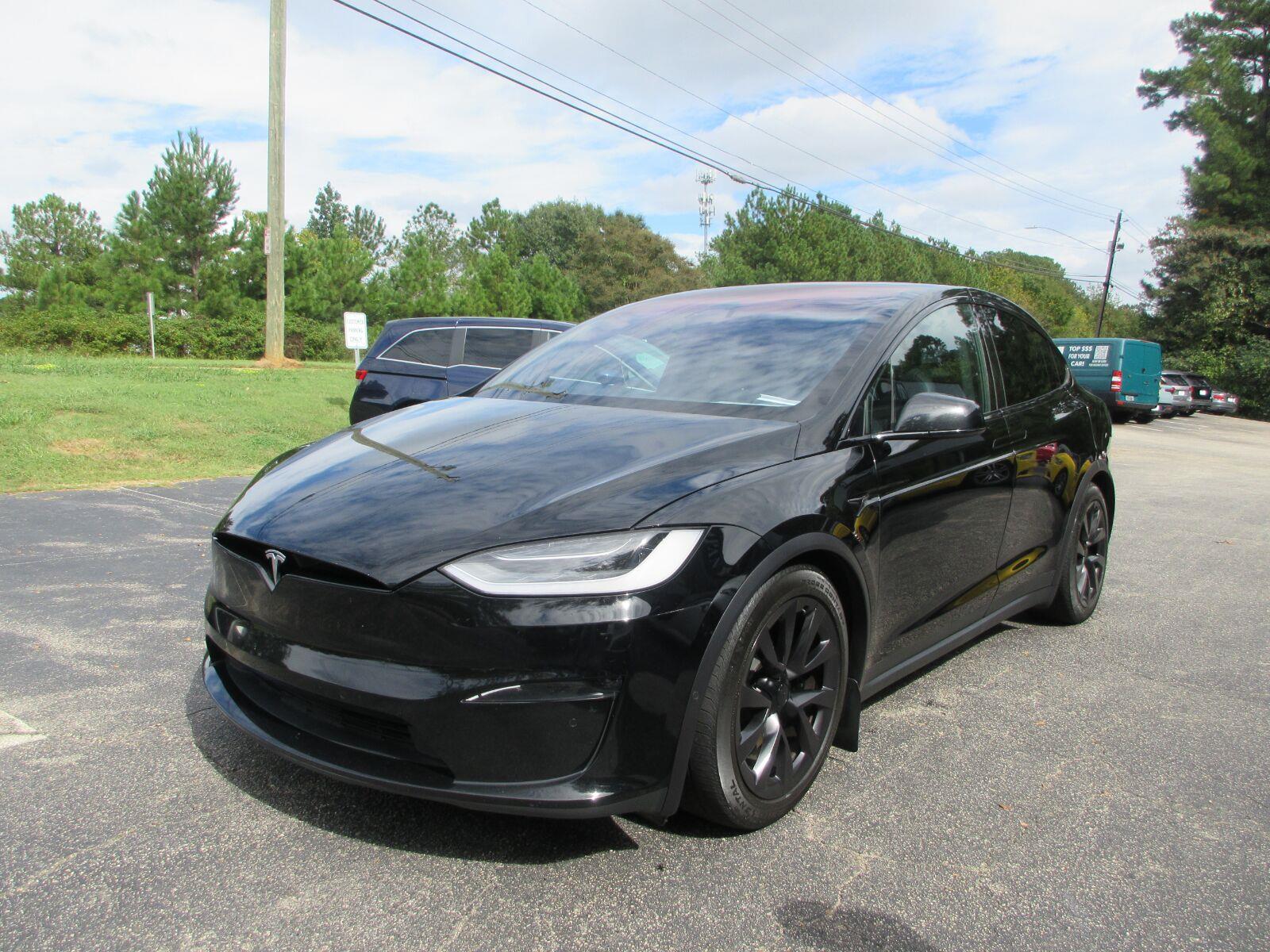 2023 Tesla Model X Standard Range AWD