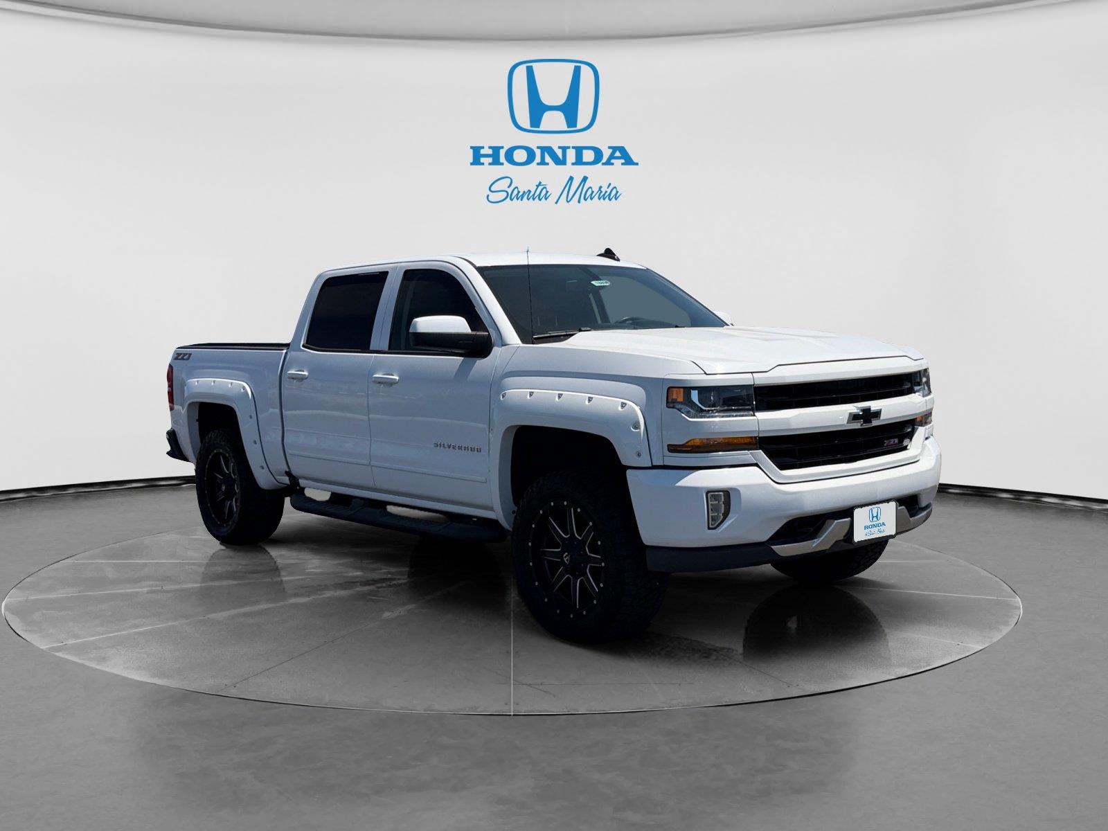 2018 Chevrolet Silverado 1500 LT Crew Cab 4WD