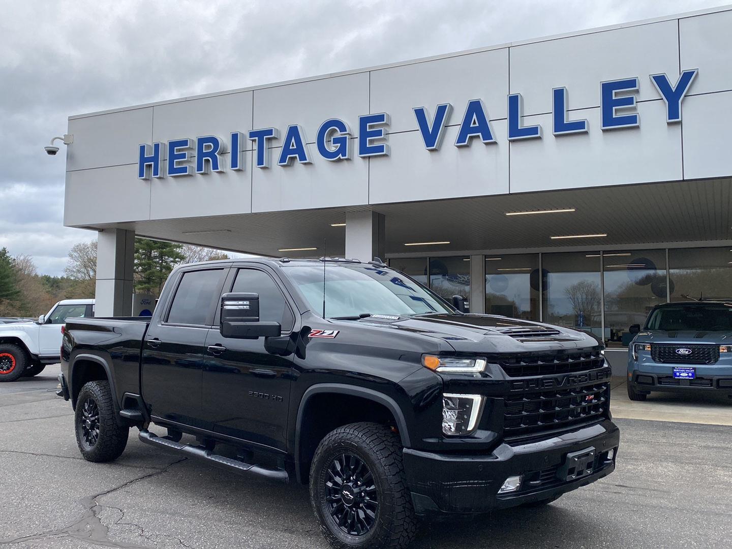 Black 2023 Chevrolet Silverado 2500HD LTZ Crew Cab 4WD Pickup Truck Four-Wheel Drive Automatic