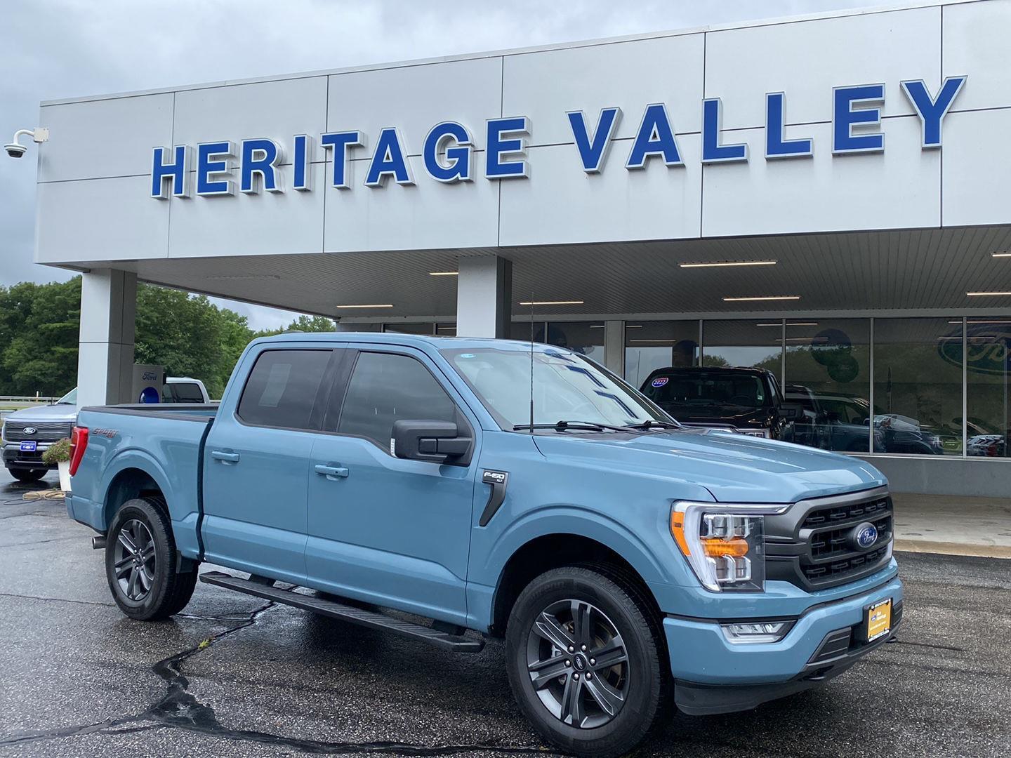  2023 Ford F-150 XLT SuperCrew 4WD   