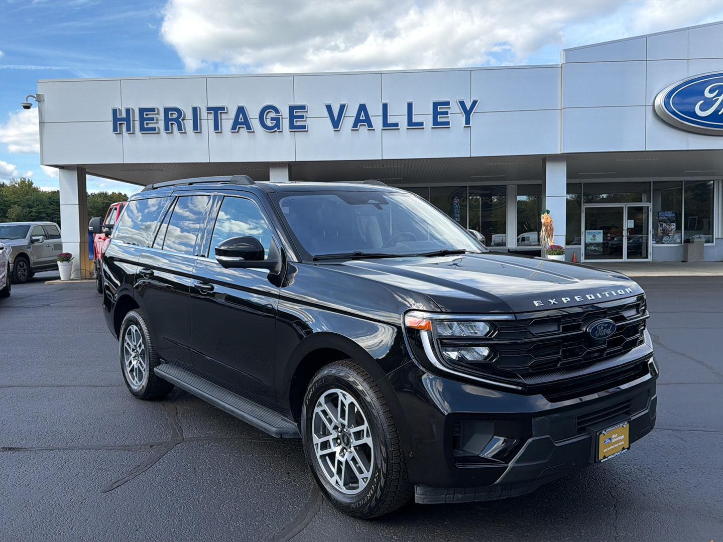 Agate Black 2025 Ford Expedition SUV / Crossover Four-Wheel Drive Automatic