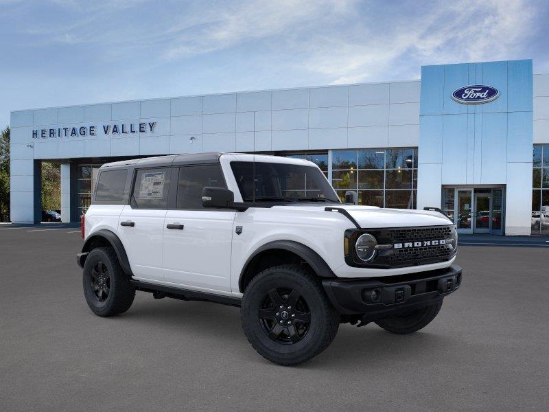 Oxford White 2025 Ford Bronco SUV / Crossover Four-Wheel Drive Automatic