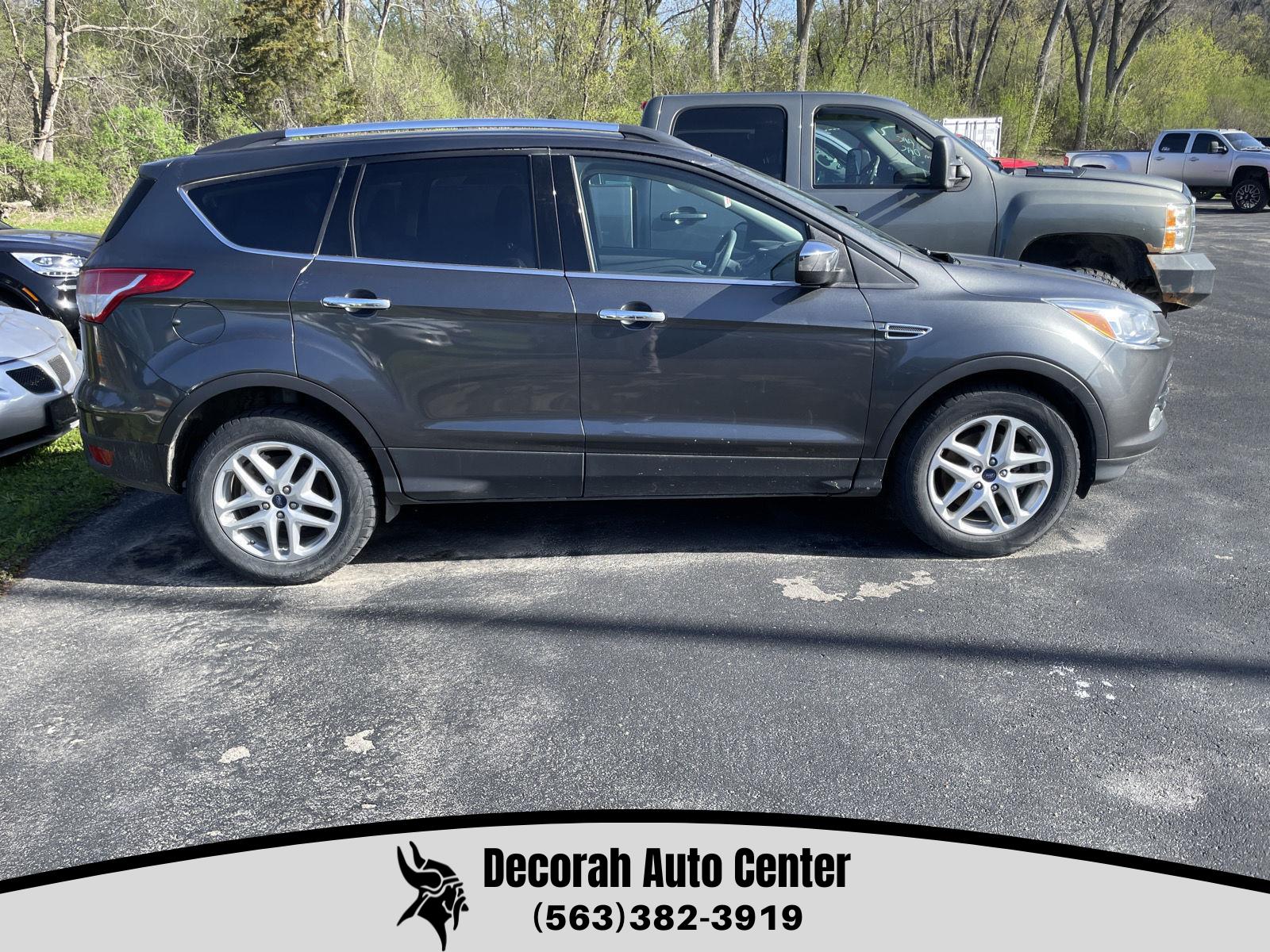 Gray (Magnetic) 2016 Ford Escape SE AWD SUV / Crossover All-Wheel Drive 6-Speed Automatic