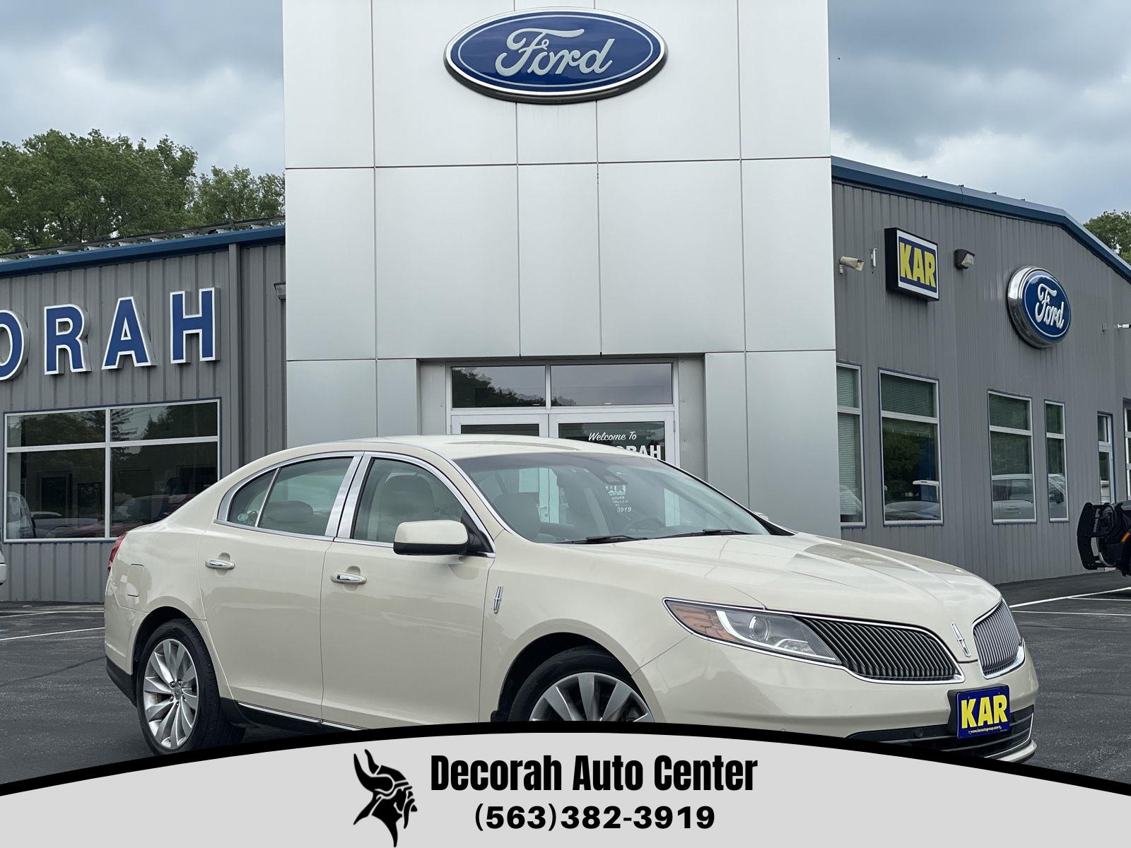  2015 Lincoln MKS Sedan   