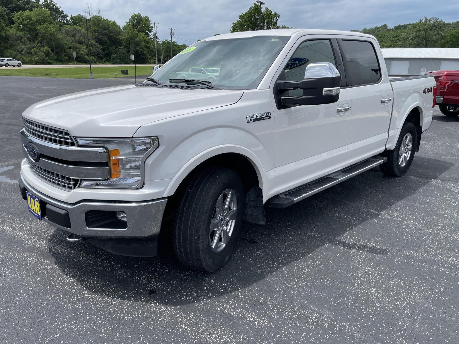 View vehicle photo 5
