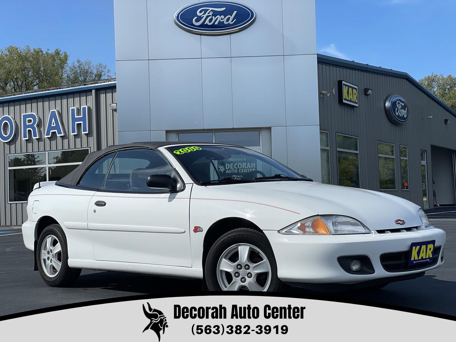 White 2000 Chevrolet Cavalier Convertible Front-Wheel Drive 4-Speed Automatic Overdrive