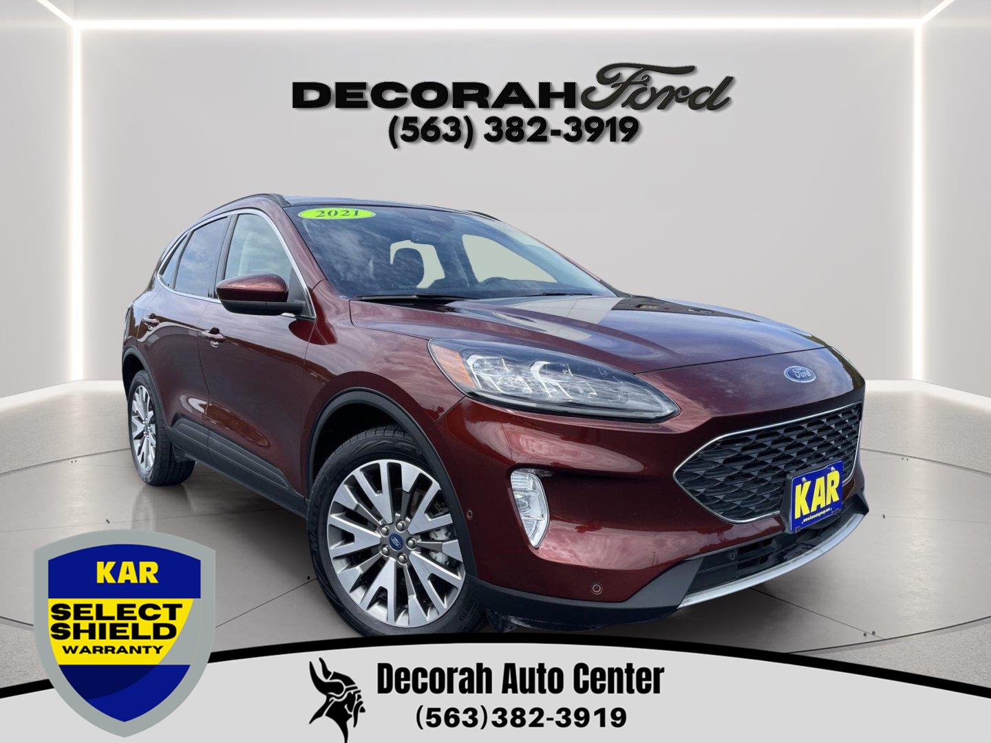  2021 Ford Escape Titanium AWD   