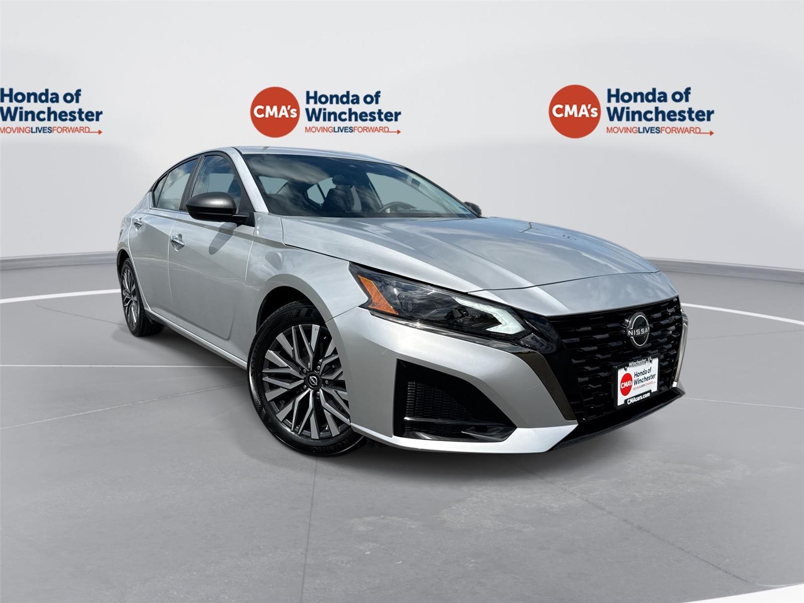 Brilliant Silver Metallic 2025 Nissan Altima 2.5 SV FWD Sedan Front-Wheel Drive Continuously Variable Transmission