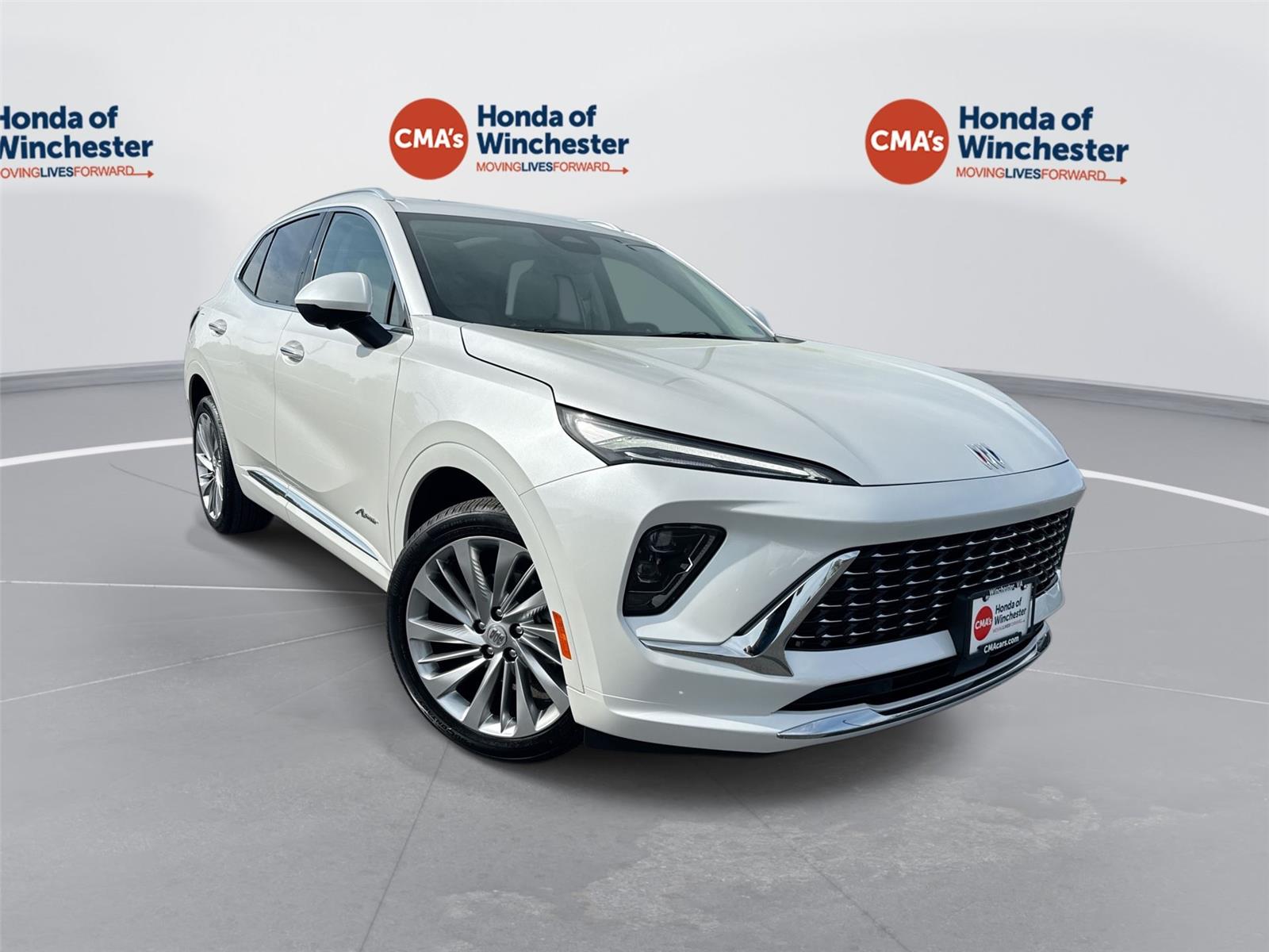White Frost Tricoat 2024 Buick Envision Avenir AWD SUV / Crossover All-Wheel Drive 9-Speed Automatic