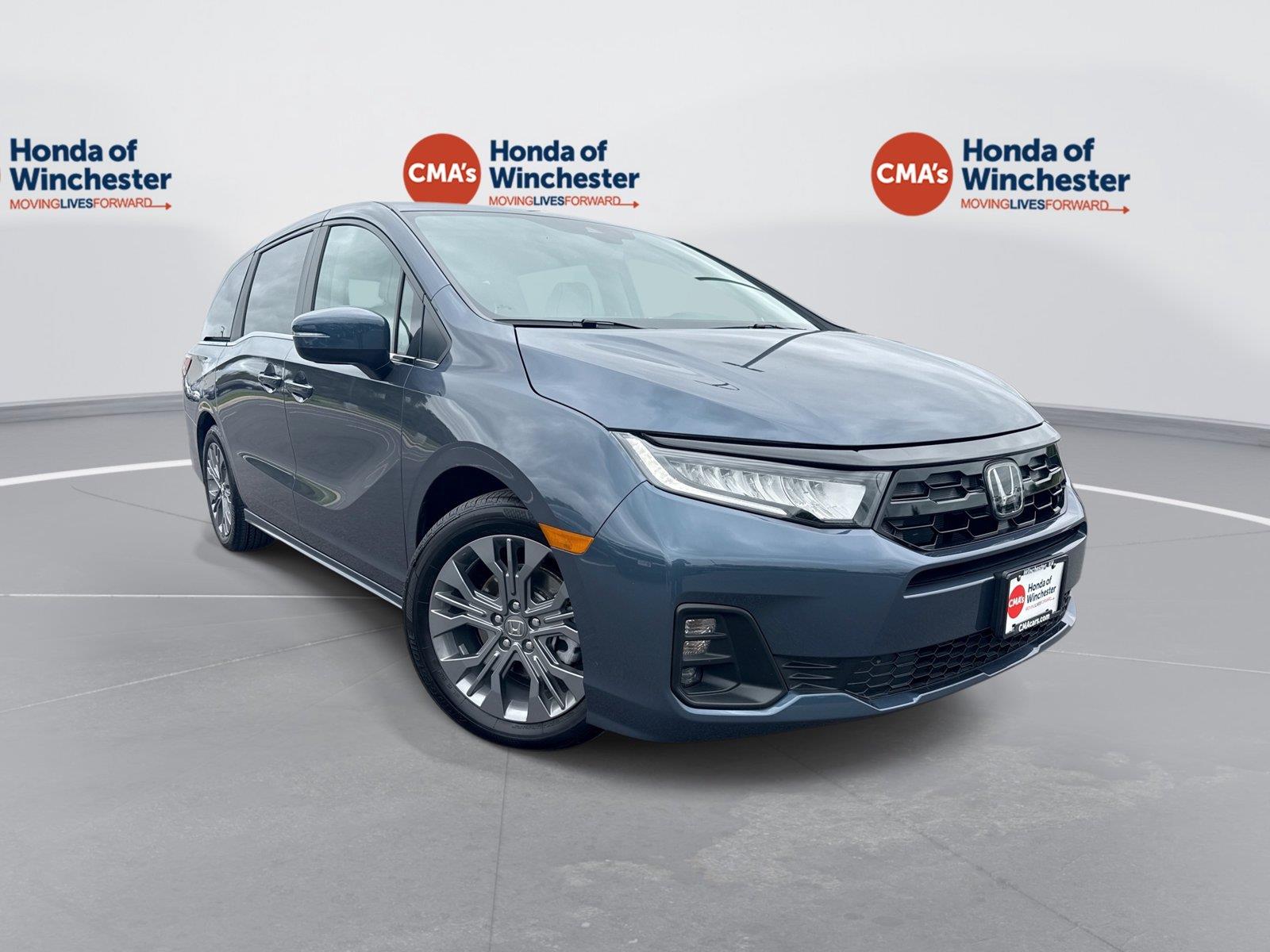 2026 Honda Odyssey Touring FWD