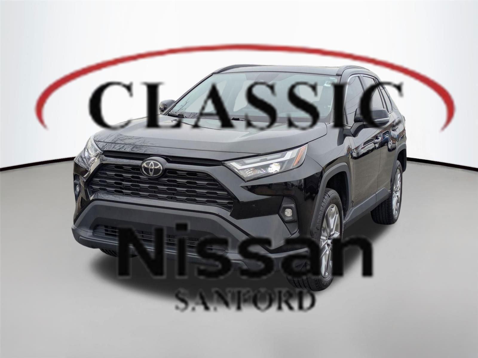 2023 Toyota RAV4 XLE Premium FWD