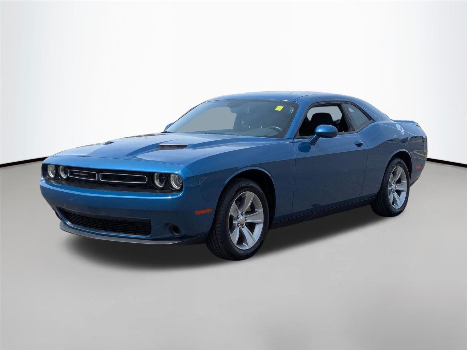 Blue (Frostbite) 2022 Dodge Challenger Coupe Rear-Wheel Drive 8-Speed Automatic