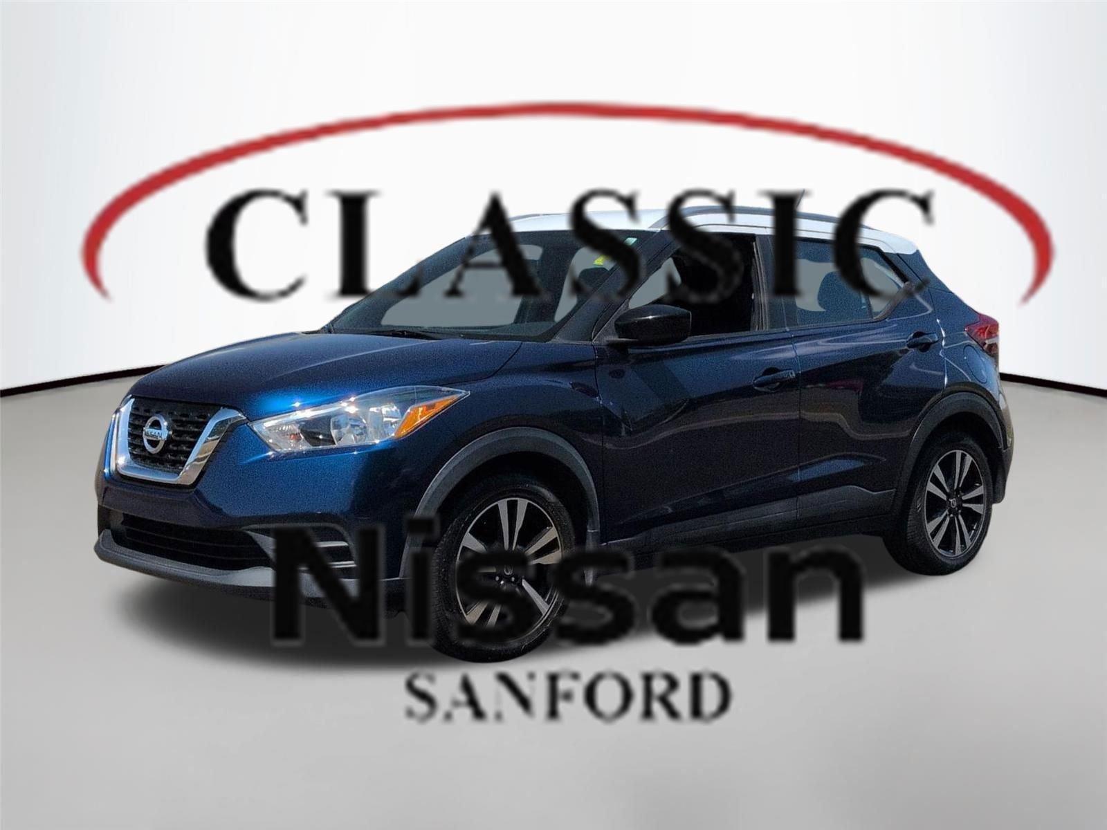 Deep Blue Pearl/Fresh Powder 2019 Nissan Kicks SV FWD SUV / Crossover Front-Wheel Drive Continuously Variable Transmission