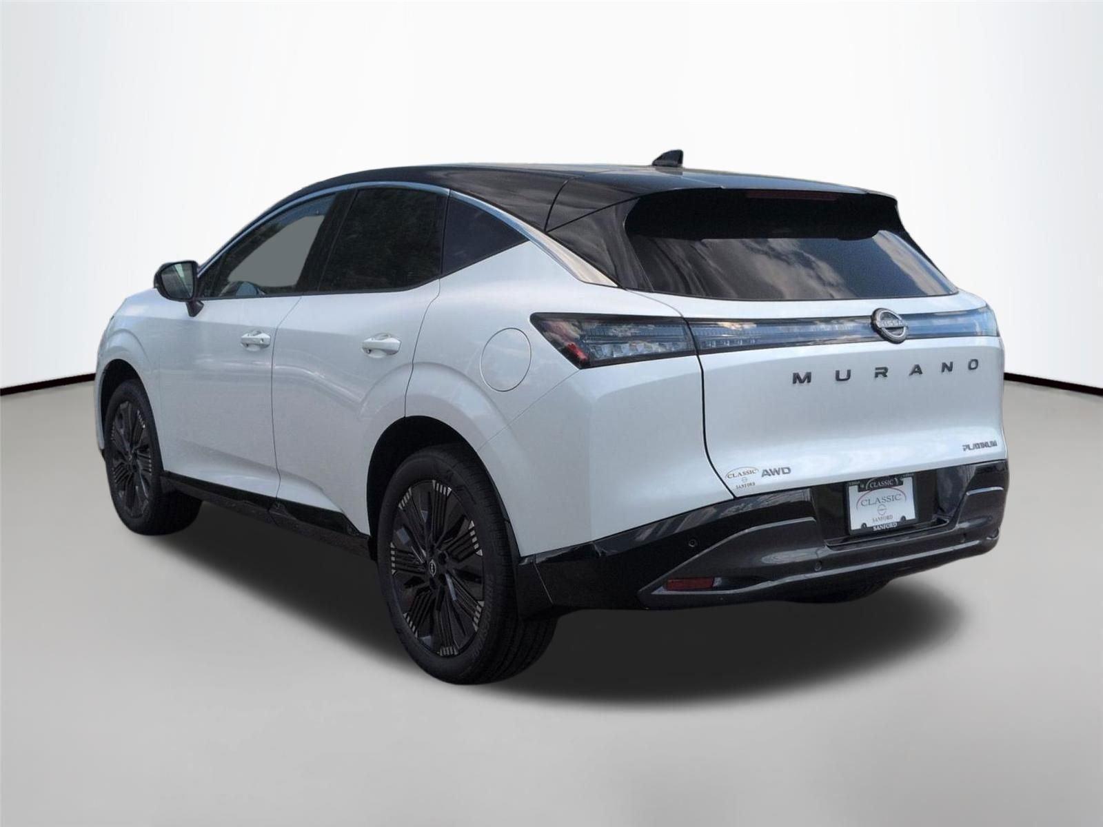 New 2026 Everest White Pearl Tricoat/Super Black Nissan Platinum image 3