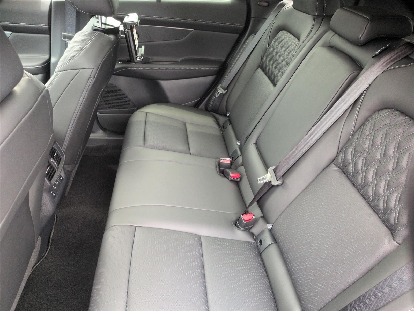 New 2026 Scarlet Ember Tintcoat Nissan Platinum image 34