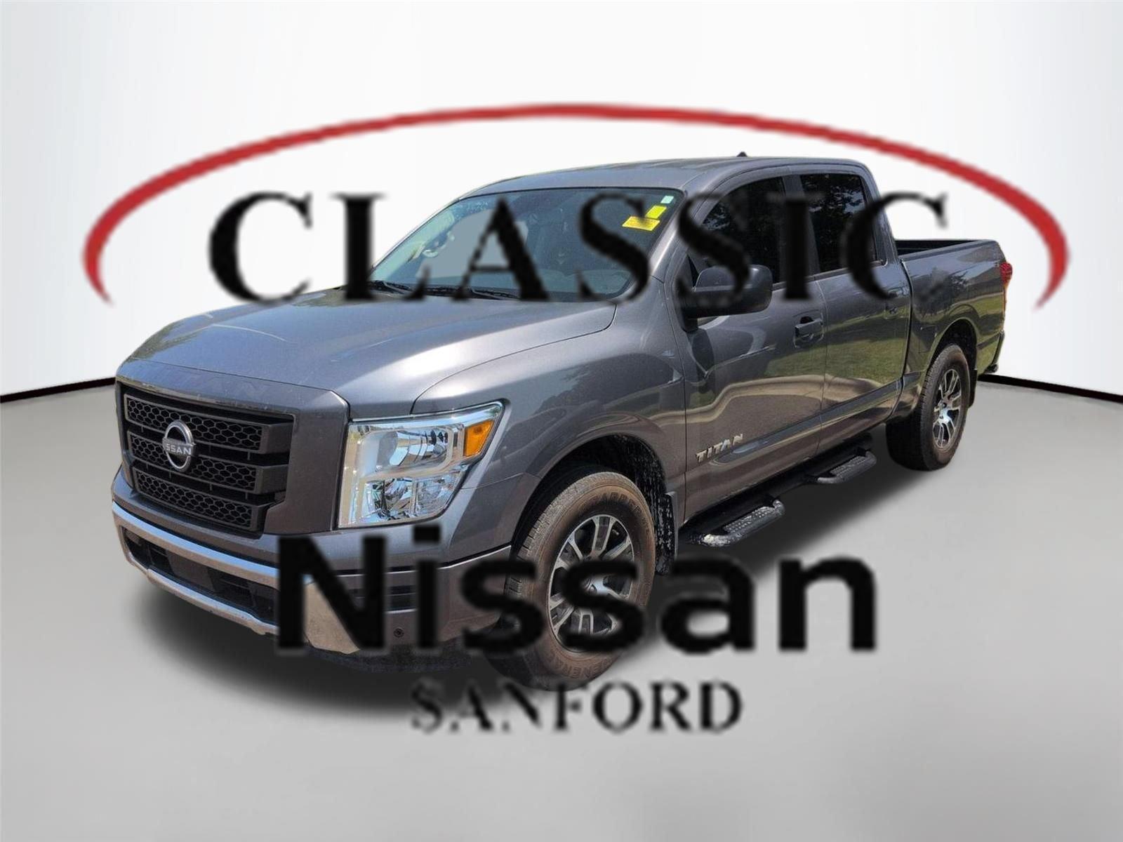 Gray (Gun Metallic) 2024 Nissan Titan Pickup Truck 4X2 Automatic