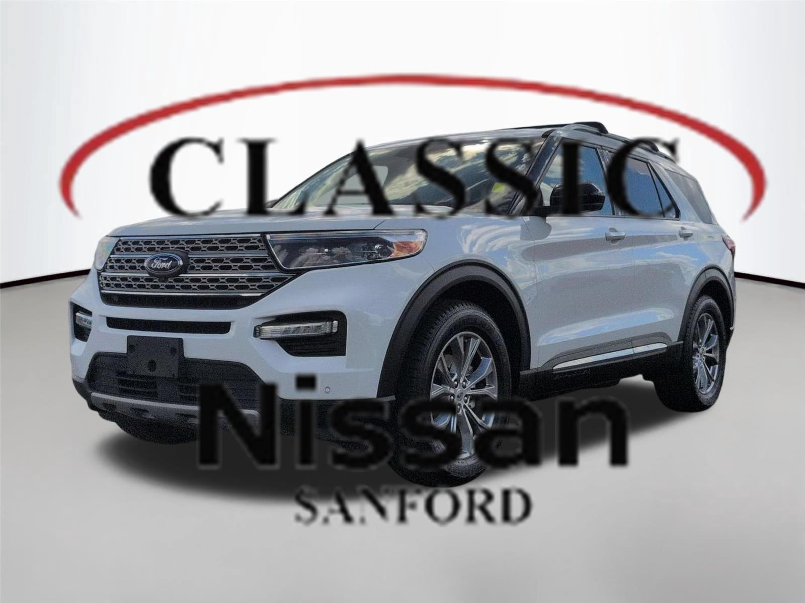 Star White Metallic Tri-Coat 2022 Ford Explorer SUV / Crossover All-Wheel Drive Automatic