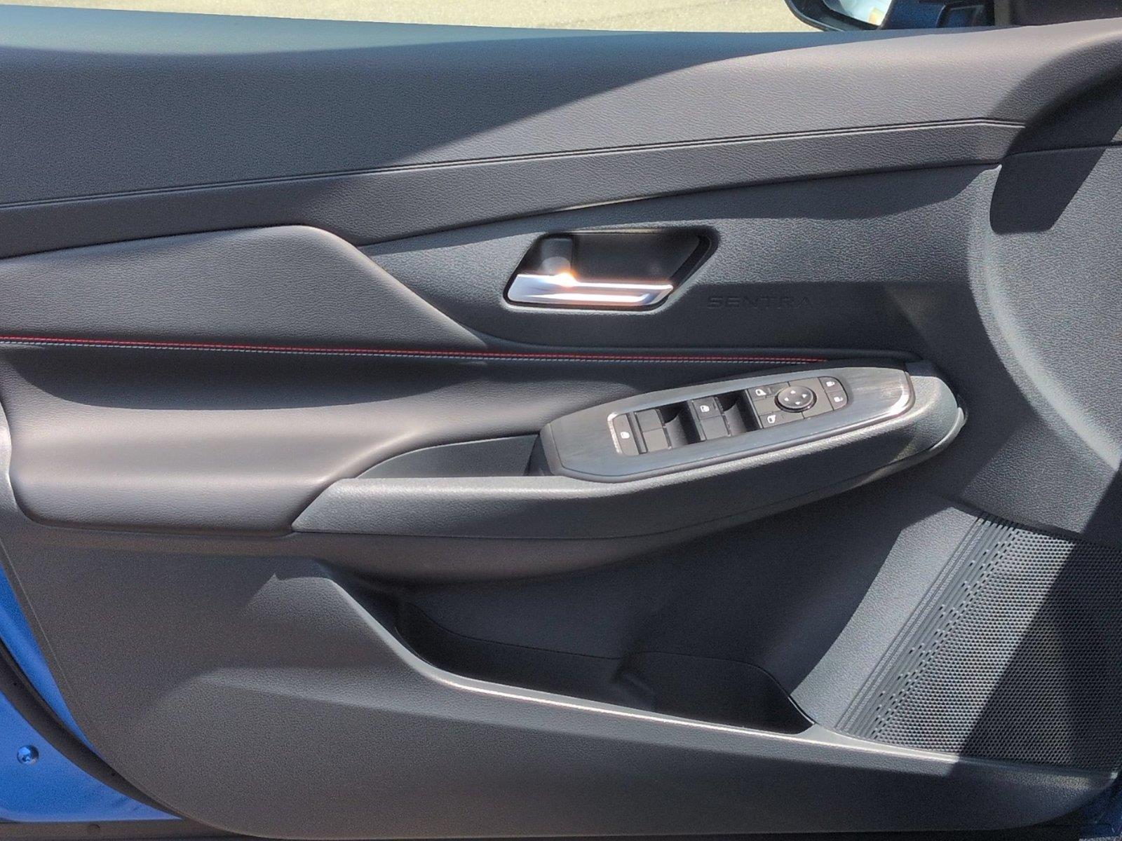 New 2026 Bluestone Pearl/Super Black Nissan SR image 15