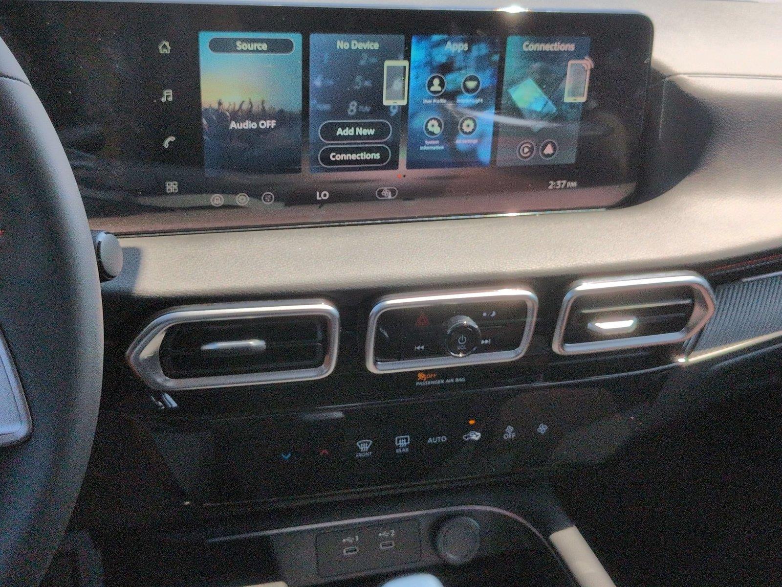 New 2026 Bluestone Pearl/Super Black Nissan SR image 24