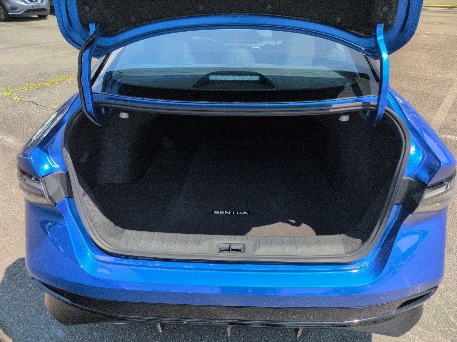 New 2026 Bluestone Pearl/Super Black Nissan SR image 33