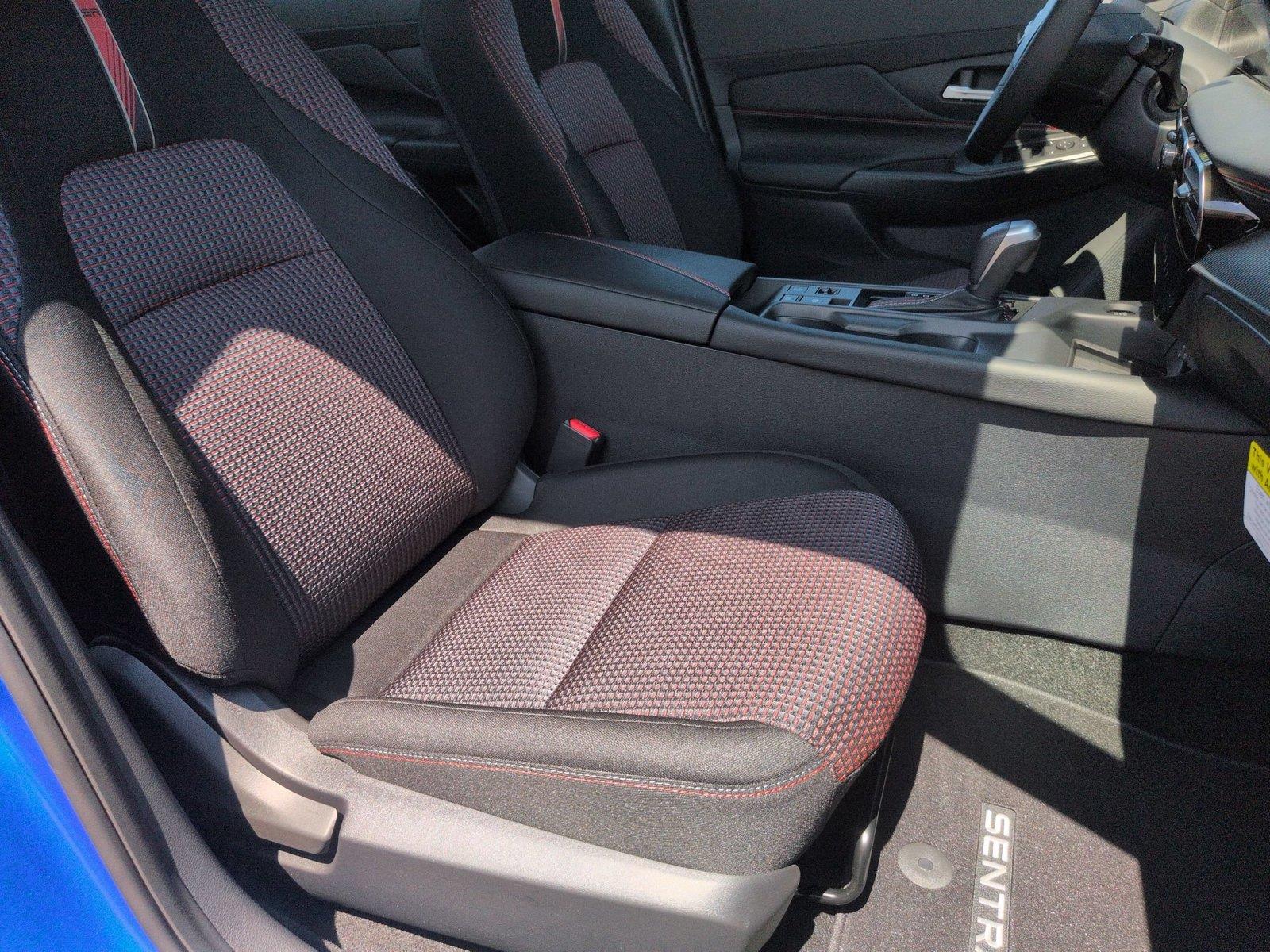 New 2026 Bluestone Pearl/Super Black Nissan SR image 36