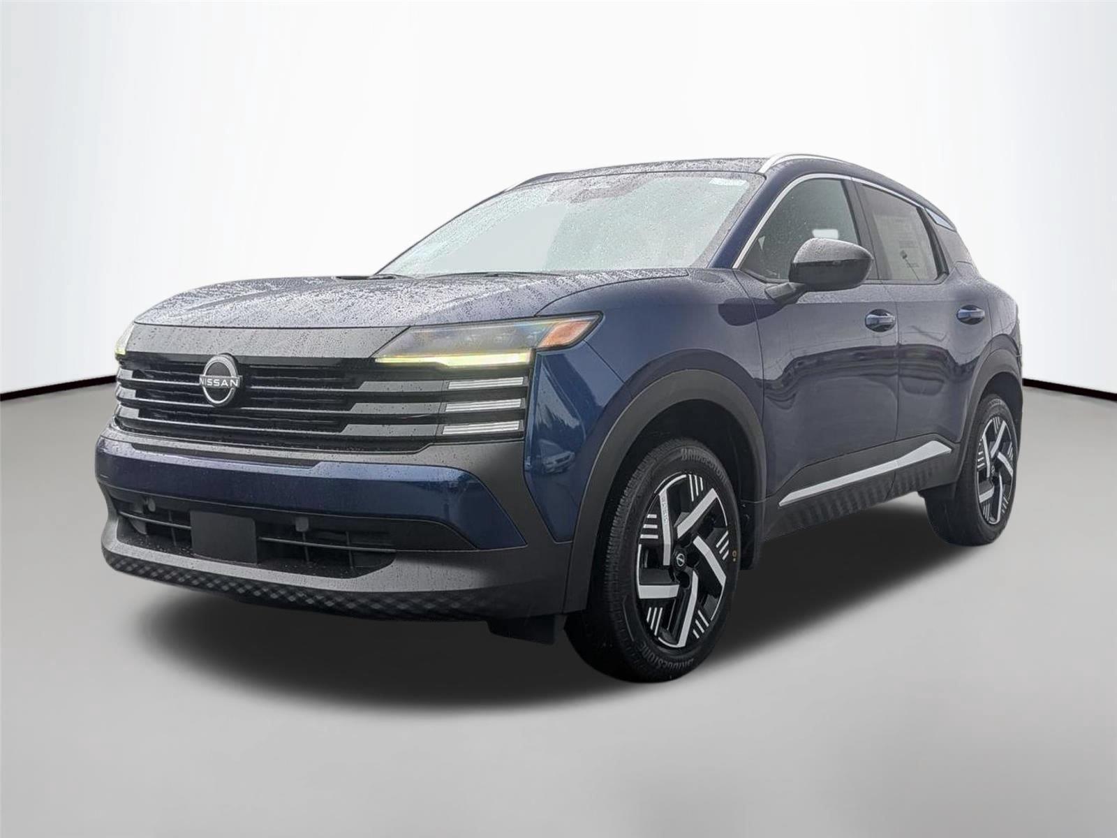 RAY/DEEP BLUE 2027 Nissan Kicks SUV / Crossover Front-Wheel Drive