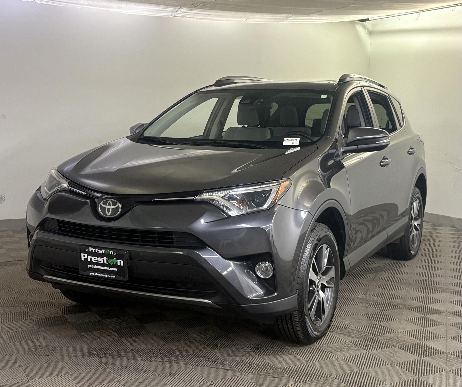 2018 Toyota RAV4 XLE
