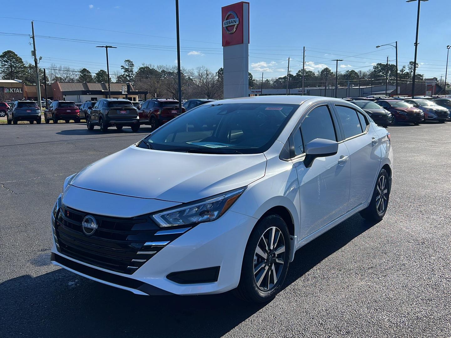 2025 Nissan Versa Sedan SV