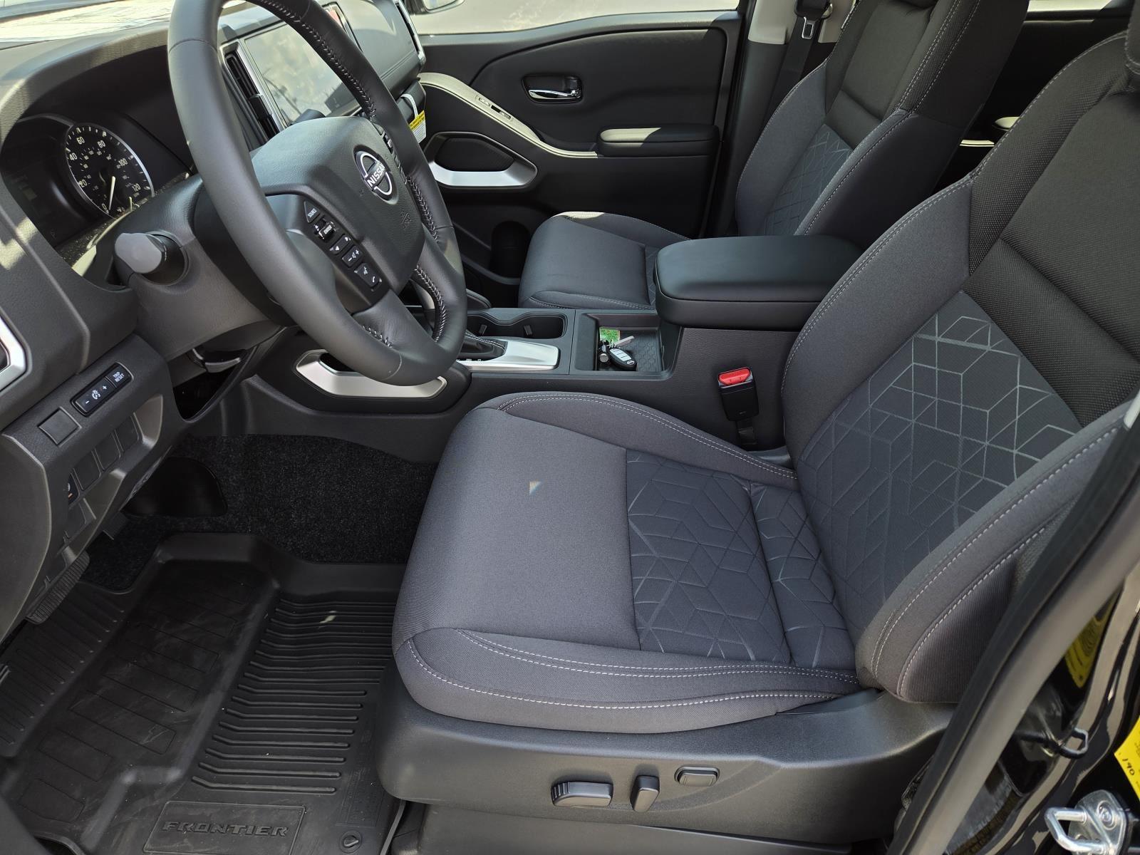 2026 Nissan Frontier SV - Photo 19