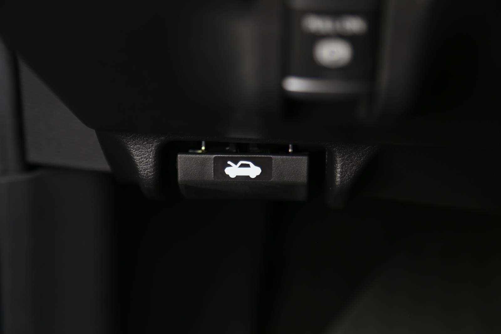 2025 Nissan Murano SL - Photo 13