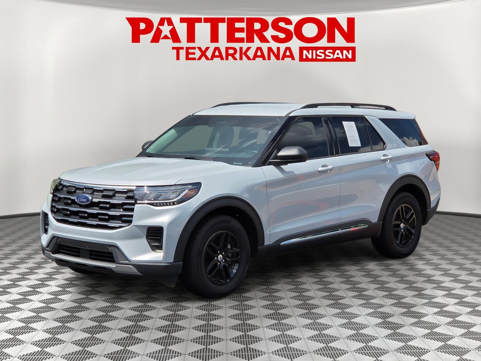 Space White Metallic 2025 Ford Explorer SUV / Crossover Rear-Wheel Drive Automatic