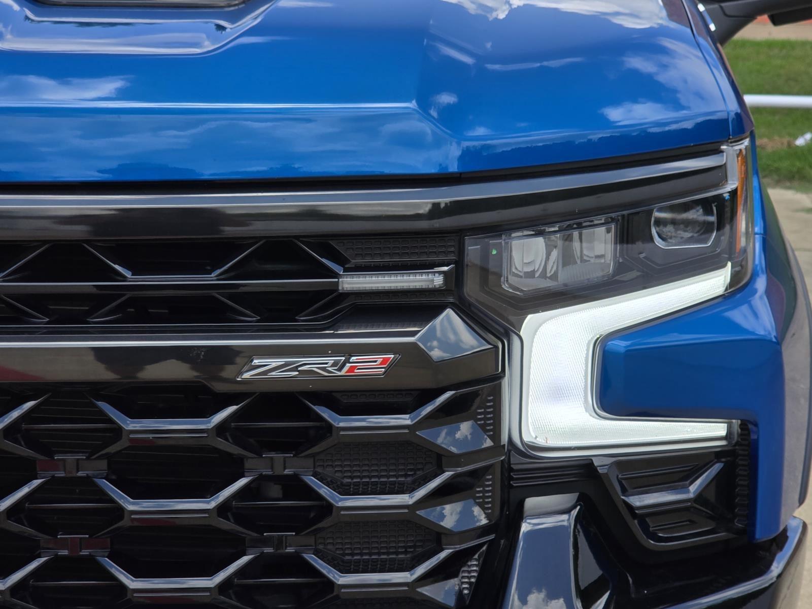 2023 Chevrolet Silverado 1500 ZR2 - Photo 7