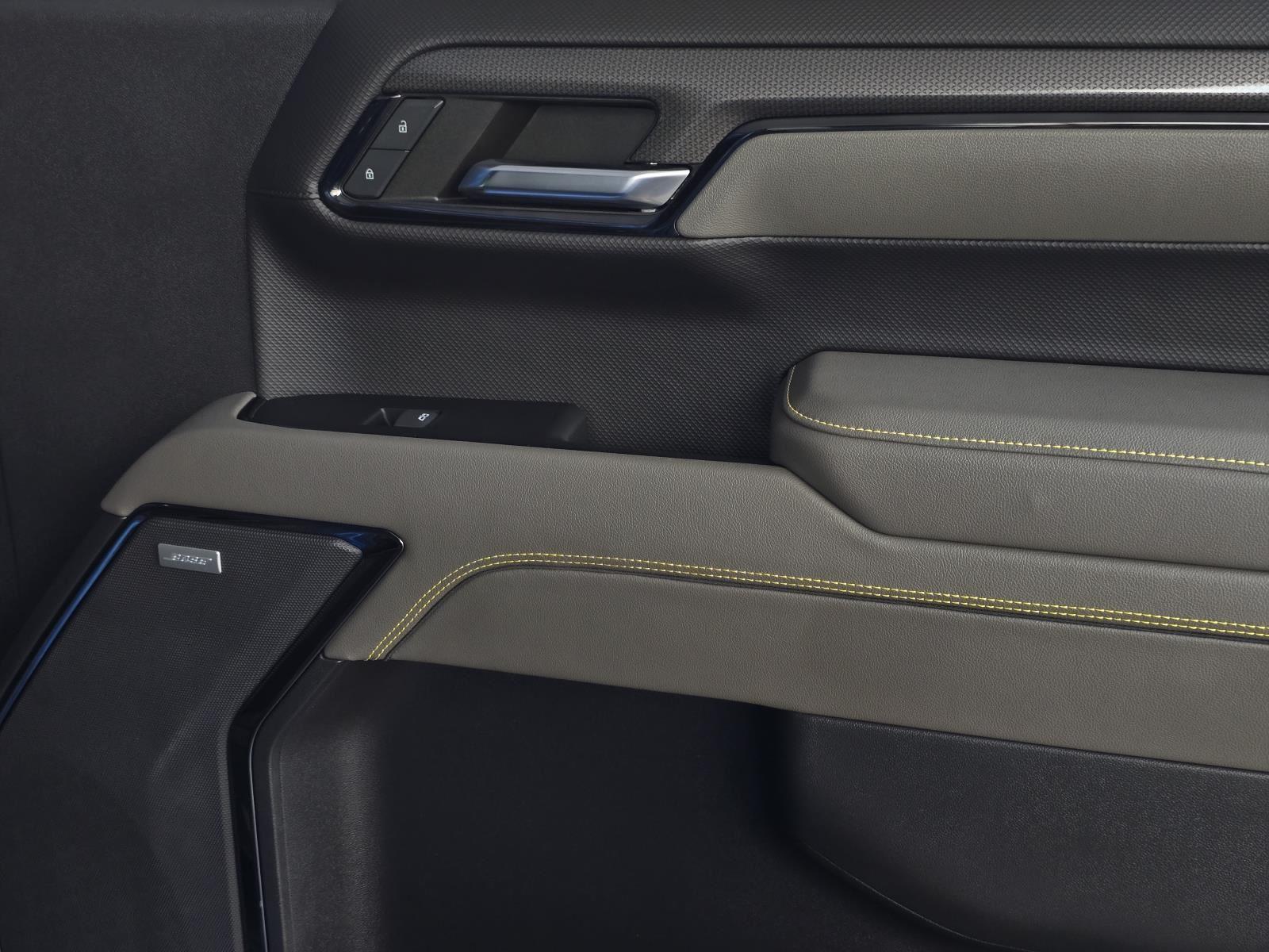 2023 Chevrolet Silverado 1500 ZR2 - Photo 42