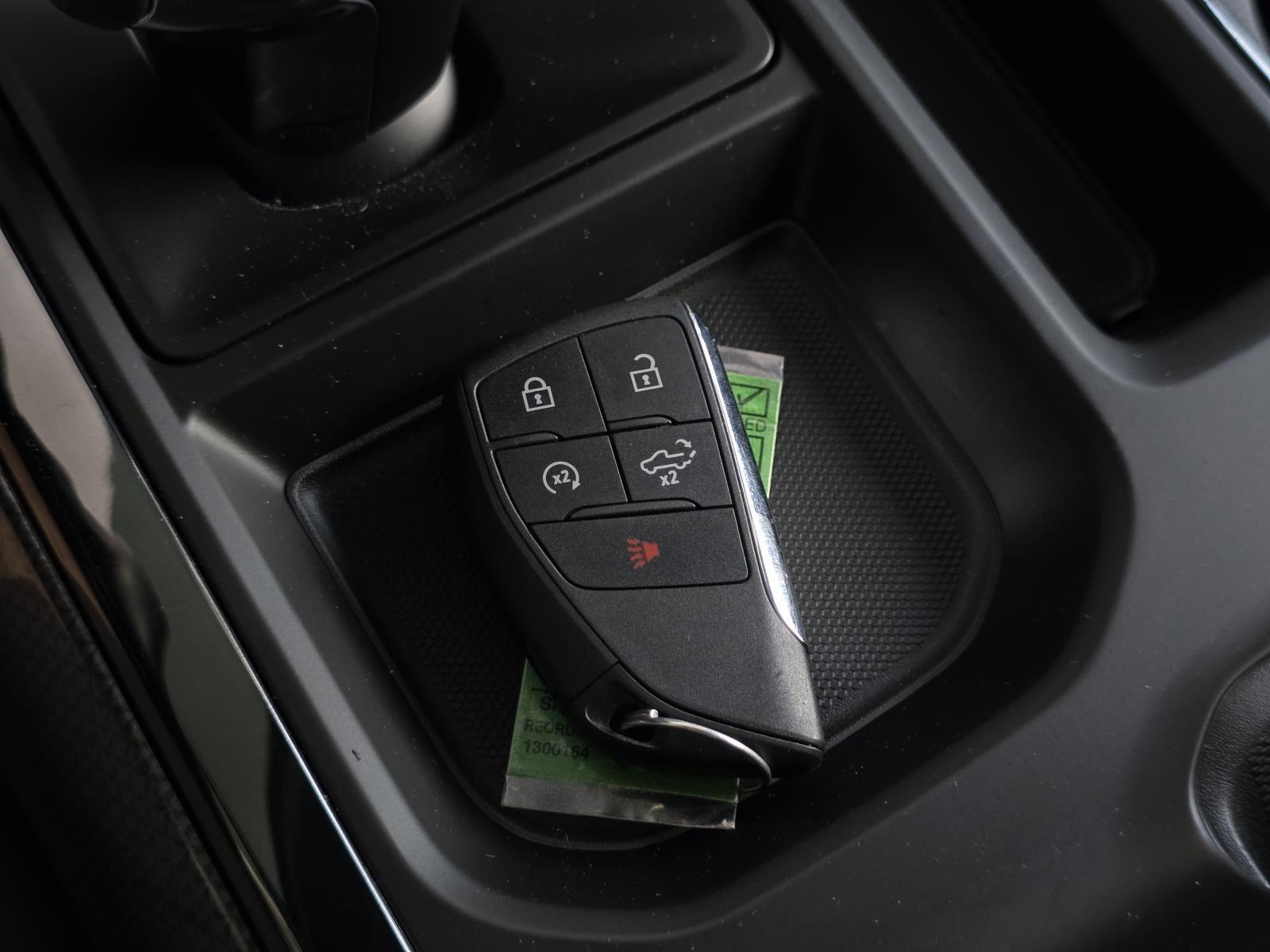 2023 Chevrolet Silverado 1500 ZR2 - Photo 43