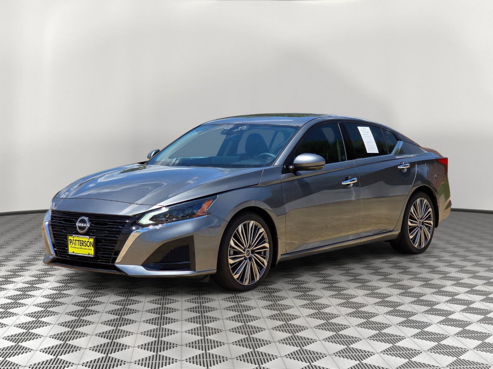 Gray (Gun Metallic) 2025 Nissan Altima 2.5 SL FWD Sedan Front-Wheel Drive Continuously Variable Transmission