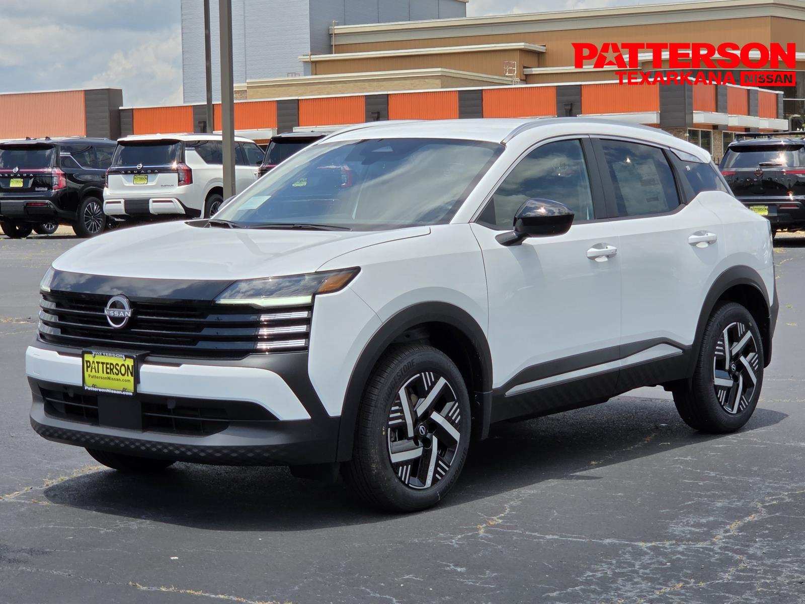 2026 Nissan Kicks 2.0 SV's photo