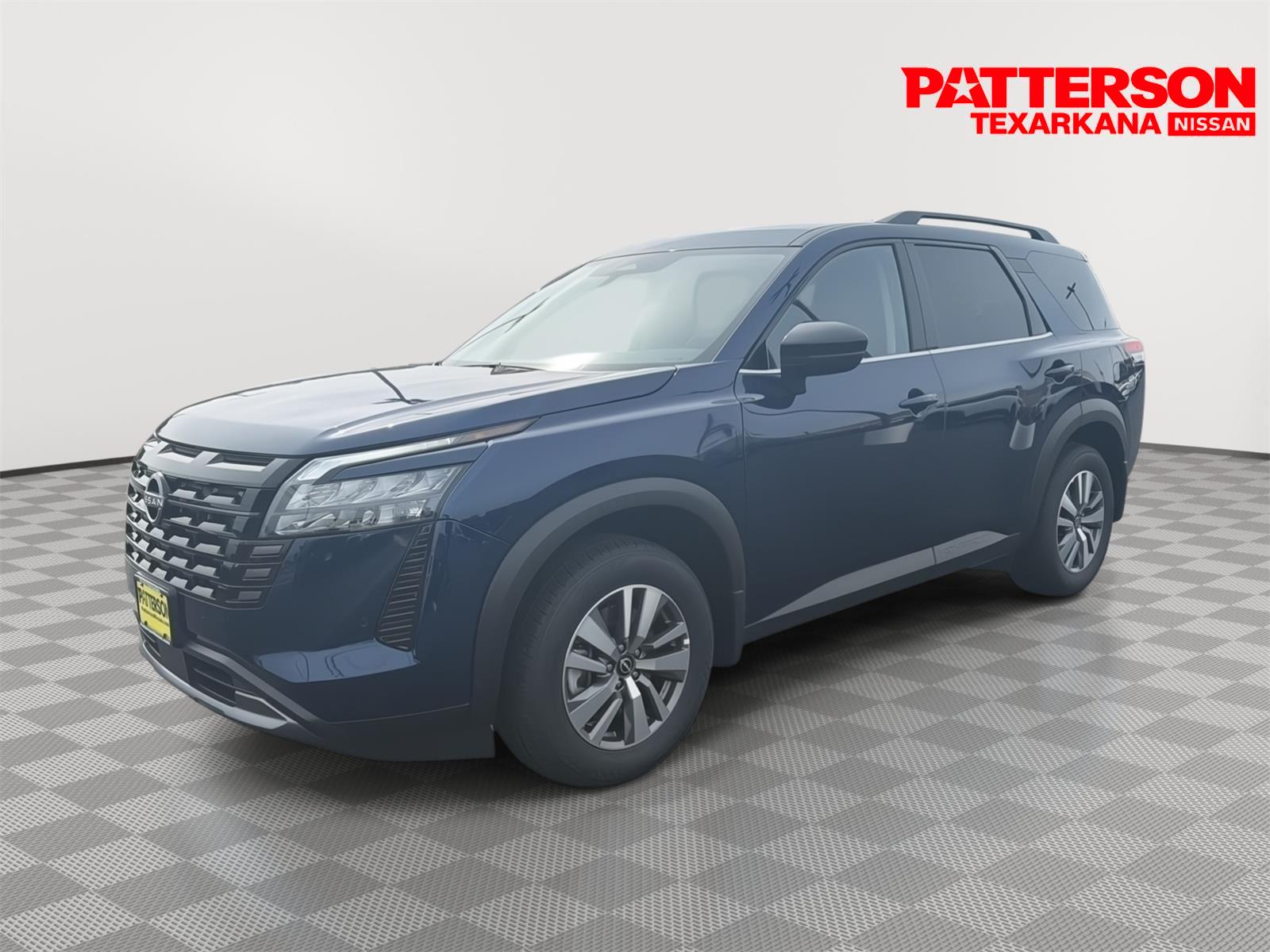 2026 Nissan Pathfinder SL 2WD's photo