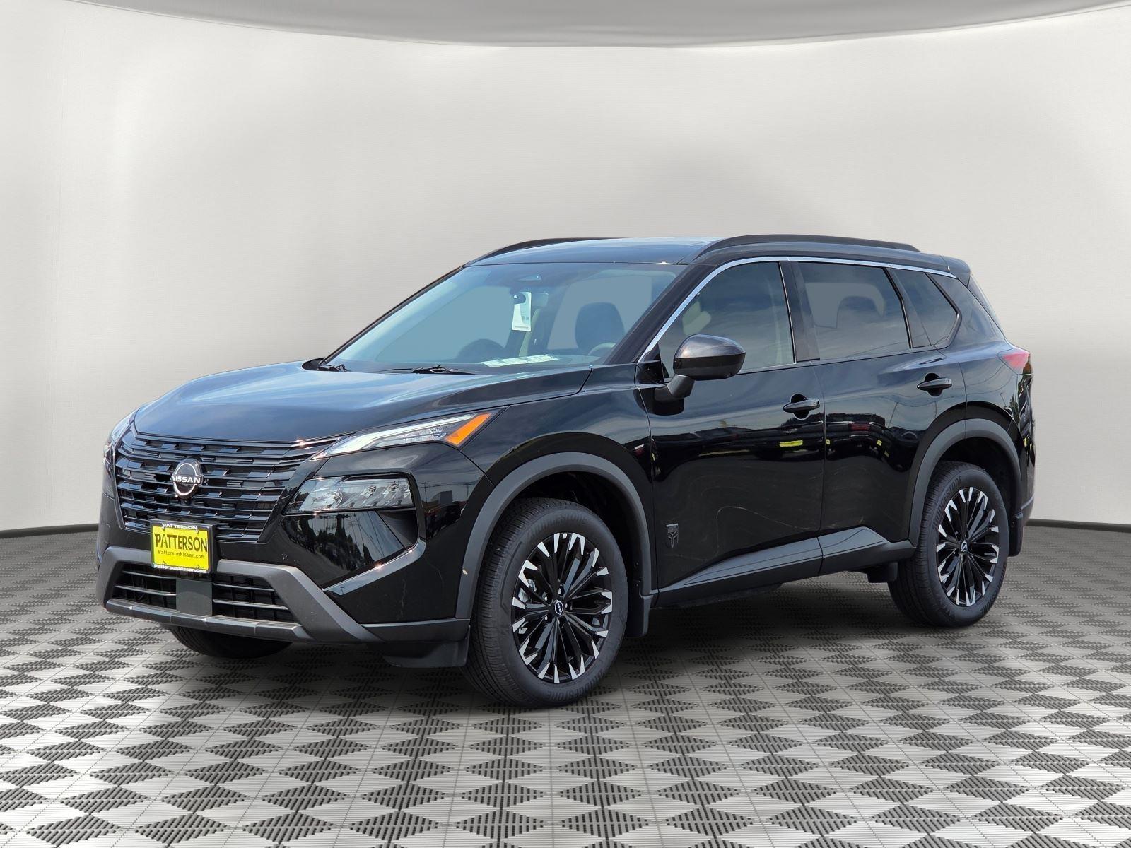 2026 Nissan Rogue Dark Armor's photo