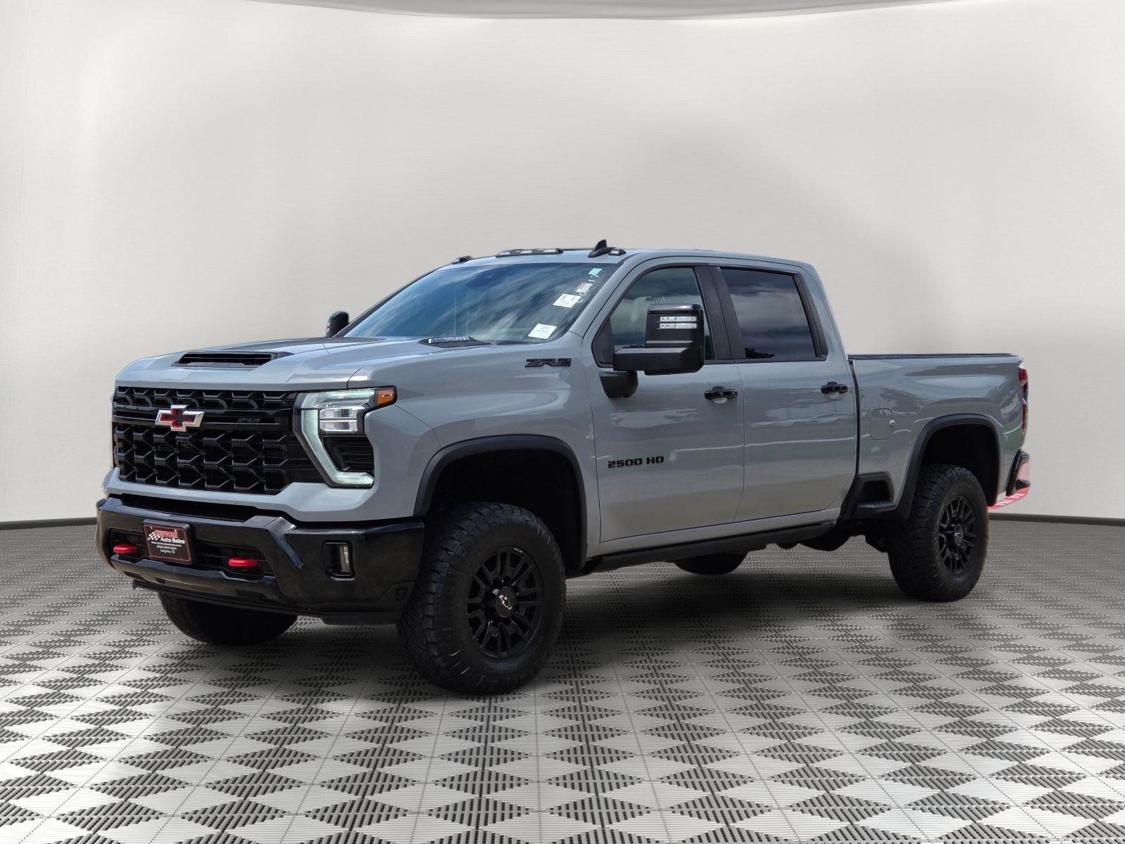 2024 Chevrolet Silverado HD ZR2 4WD Crew Cab Standard Box's photo