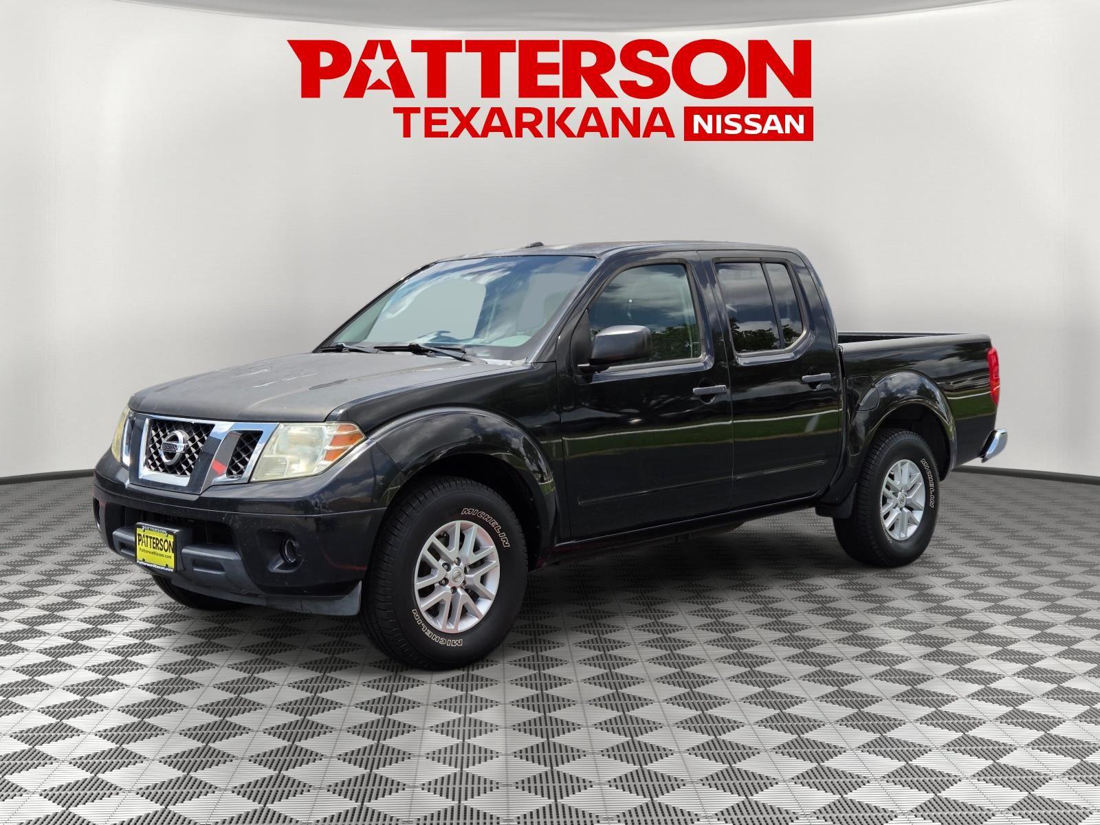 Super Black 2014 Nissan Frontier Pickup Truck 4X2 Automatic