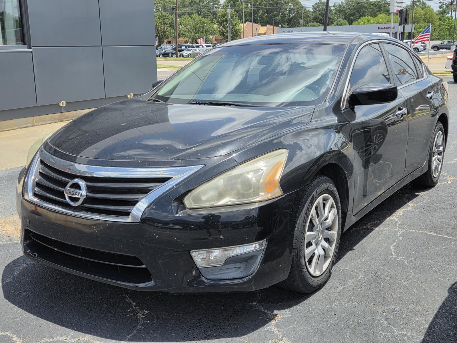 2014 Nissan Altima 2.5 S's photo