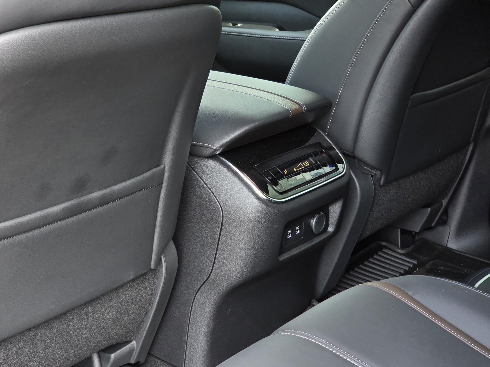 2026 Nissan Armada SL - Photo 27