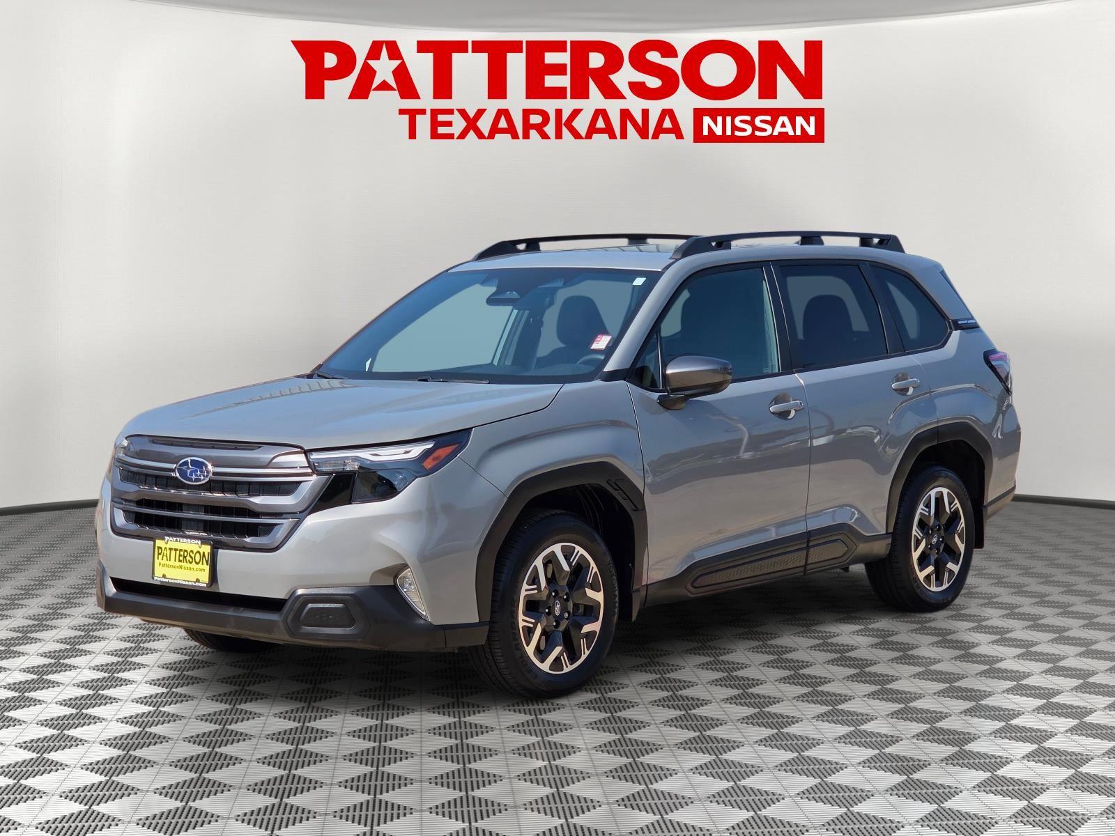 Ice Silver Metallic 2025 Subaru Forester SUV / Crossover All-Wheel Drive Continuously Variable Transmission
