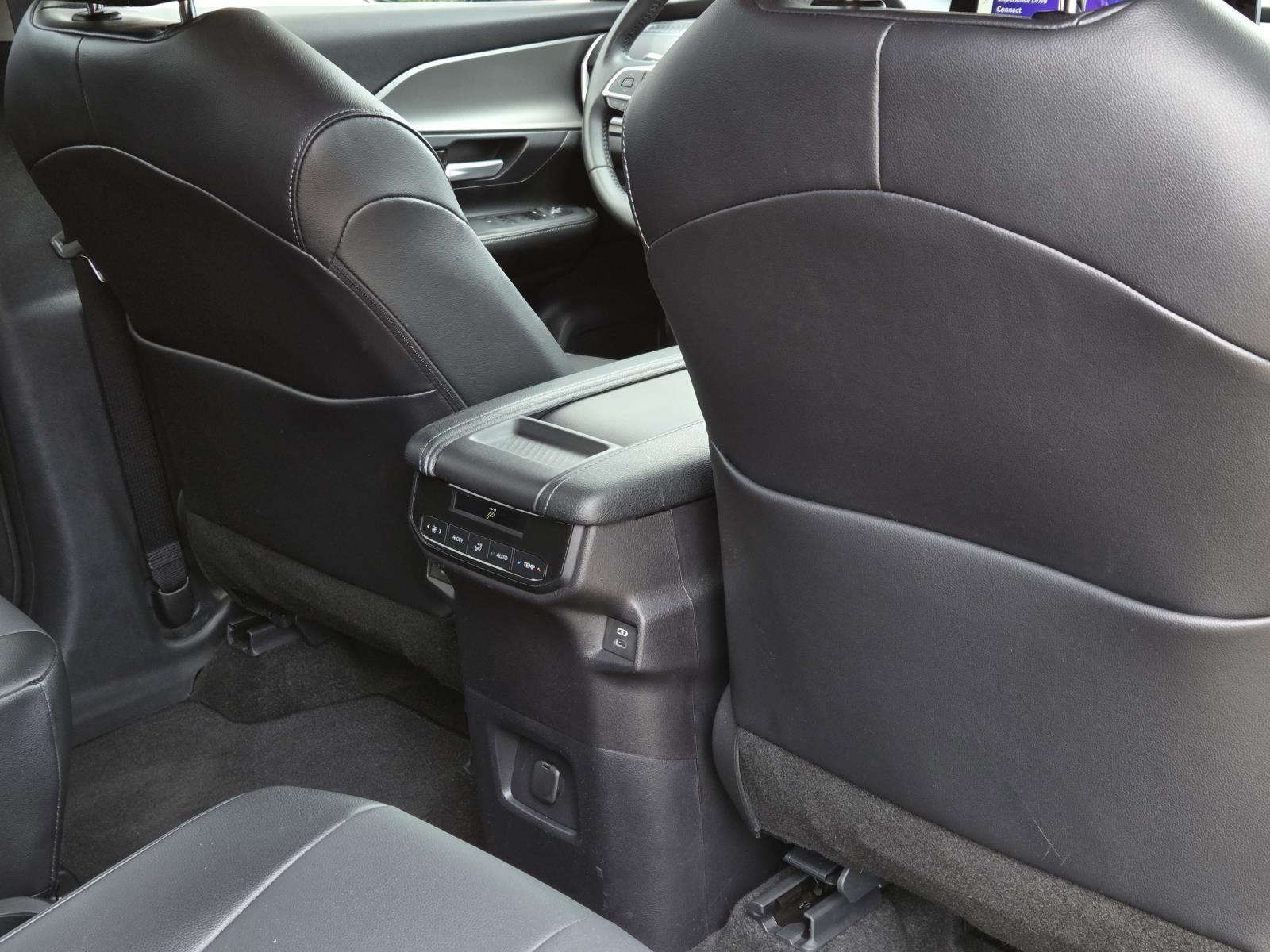 2024 Toyota Grand Highlander XLE - Photo 35