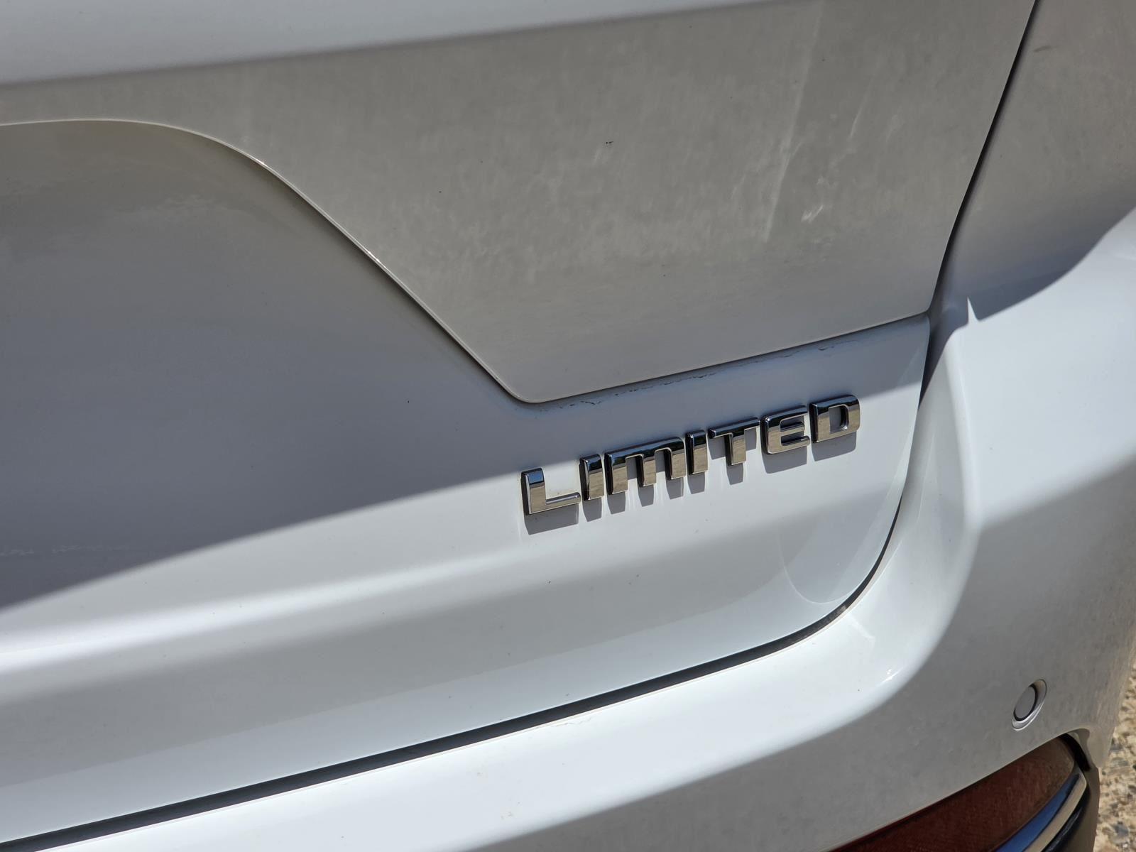 2023 Jeep Grand Cherokee Limited - Photo 8