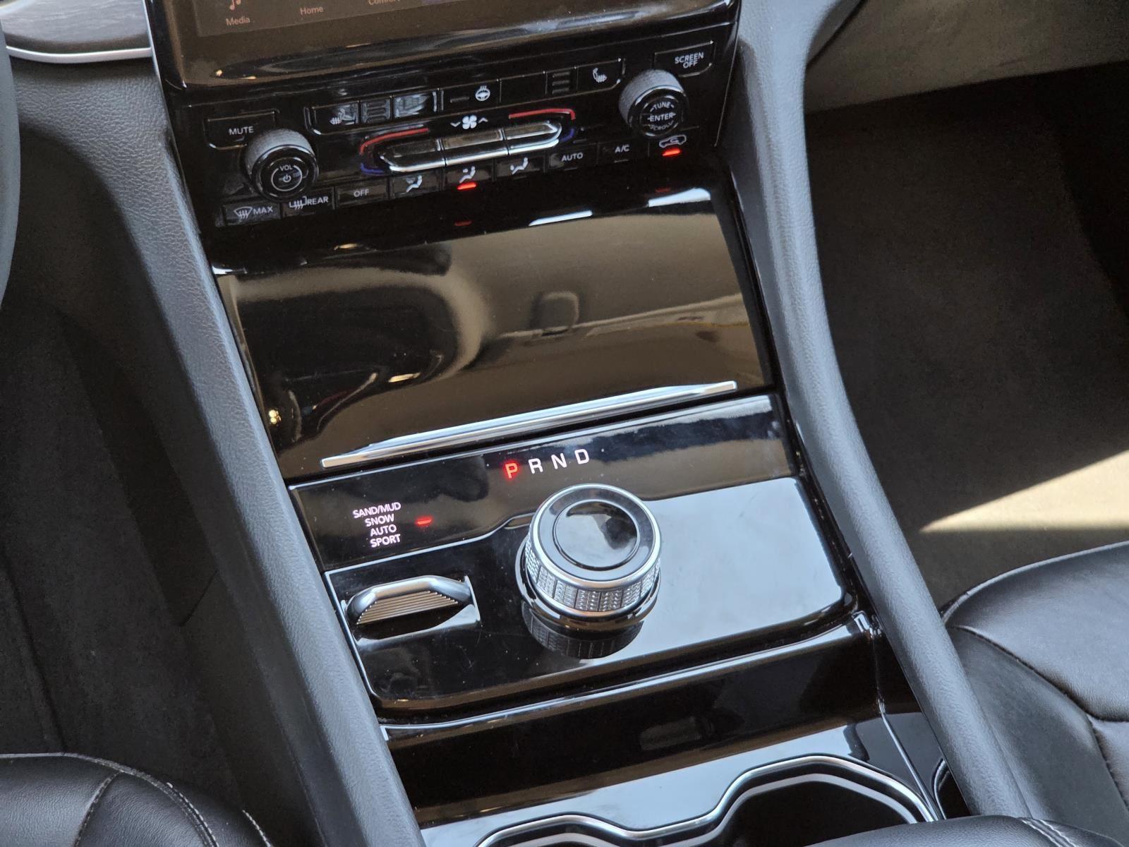 2023 Jeep Grand Cherokee Limited - Photo 16