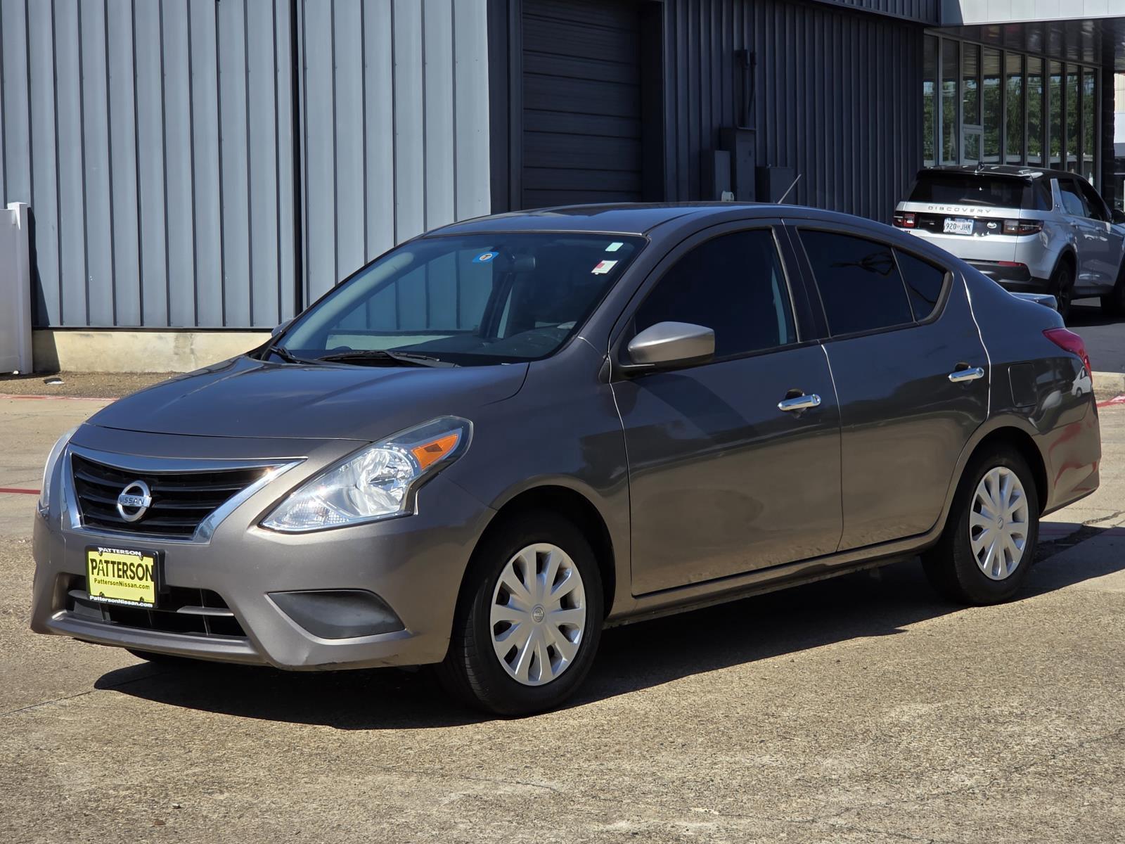 2016 Nissan Versa 1.6 SV